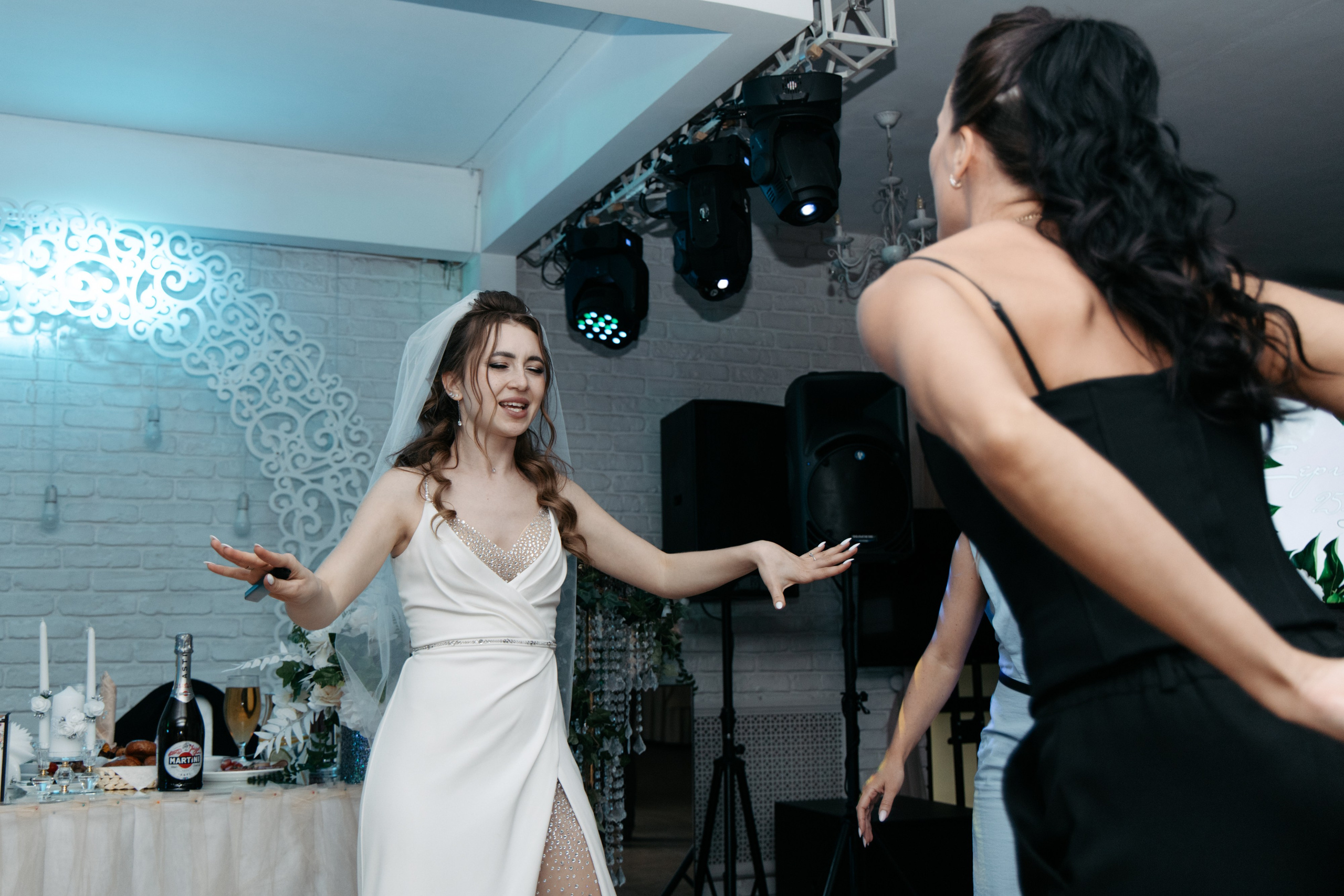 Диана и Сергей (полный день). Фотограф в Барнауле Юлия Садвокасова