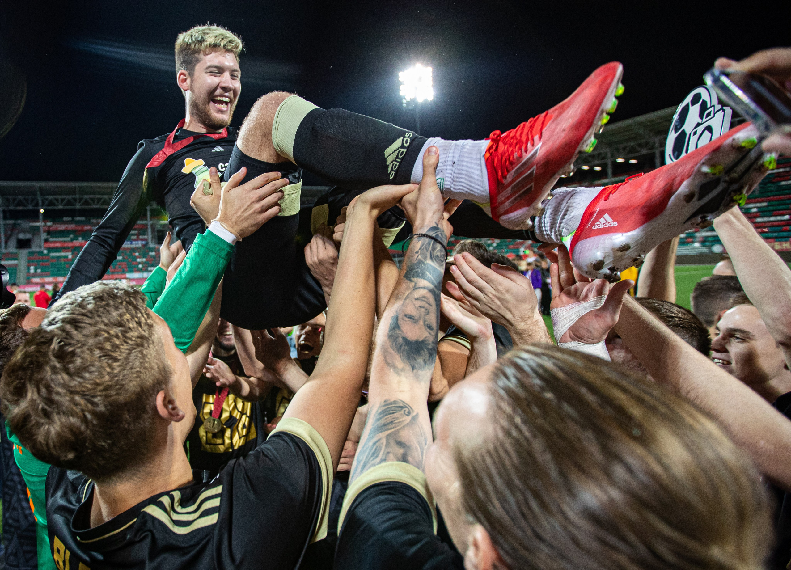 Спортивный фотограф Серёжа Демченко