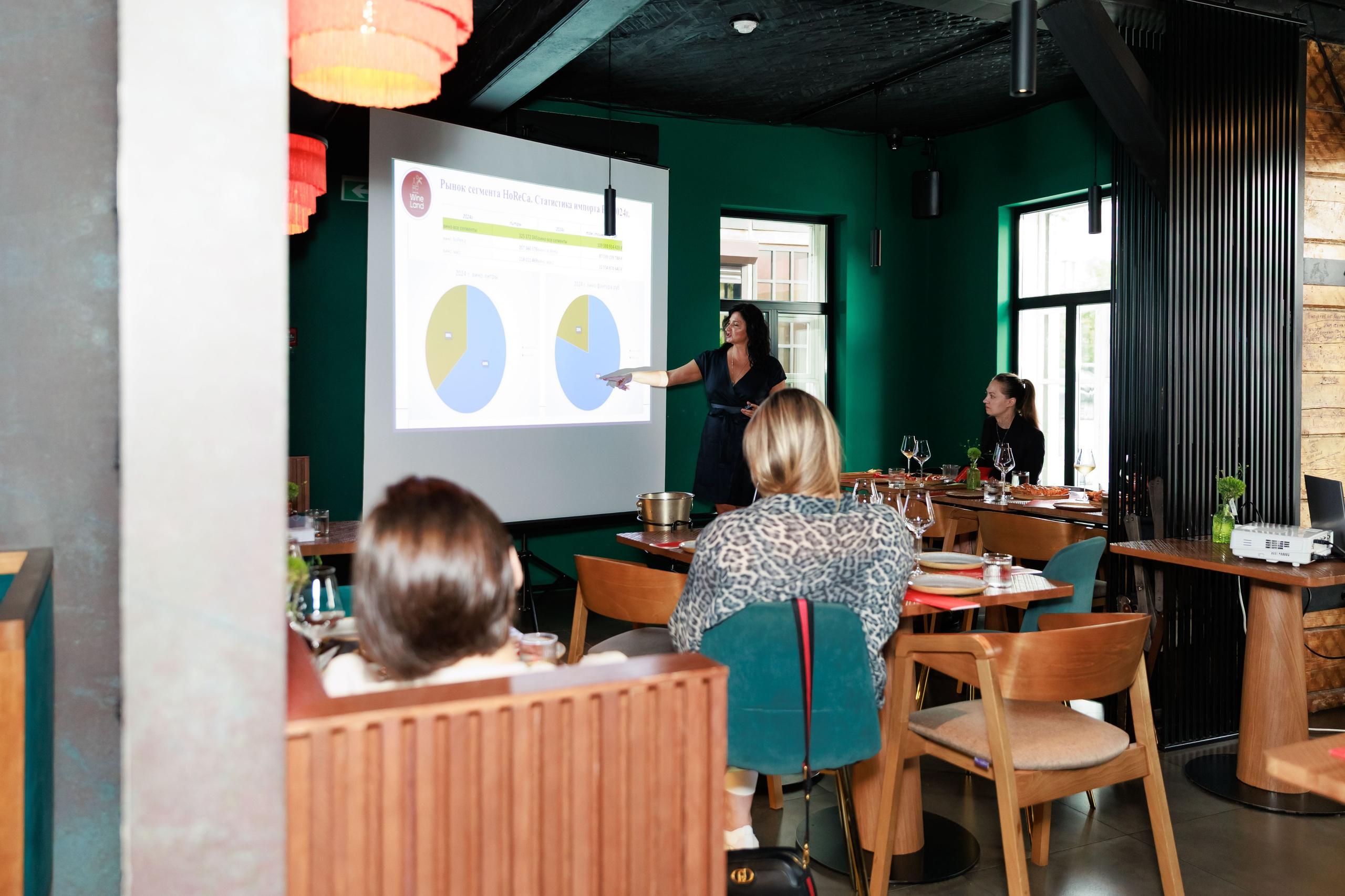 Бизнес завтрак рестораторов. Гастробар TopPoke. Фотограф Новосибирск — Наталья Гресь