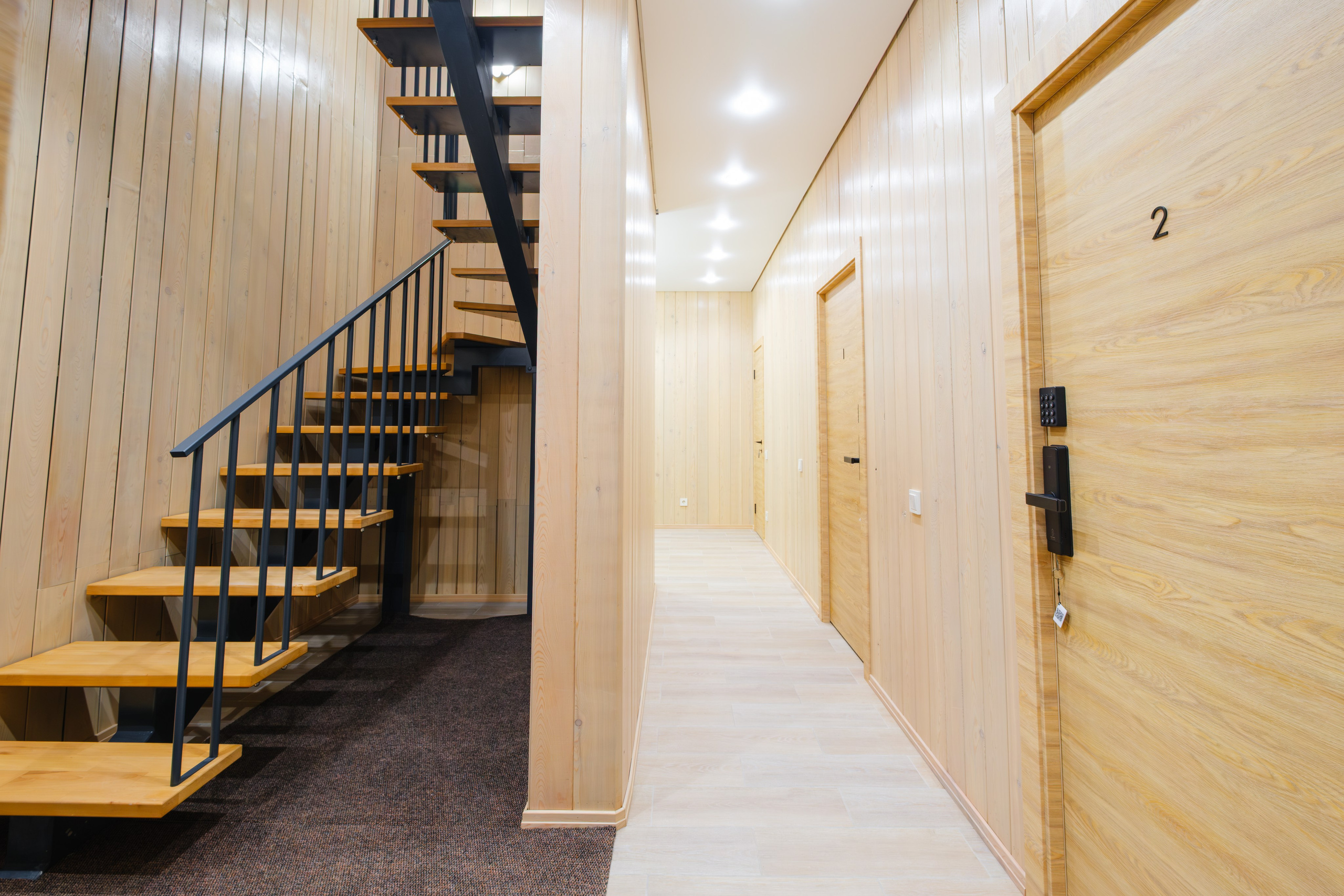 Мини-отель «Larix Hill» Терскол. Фотограф на Эльбрусе • Роман Шатхин