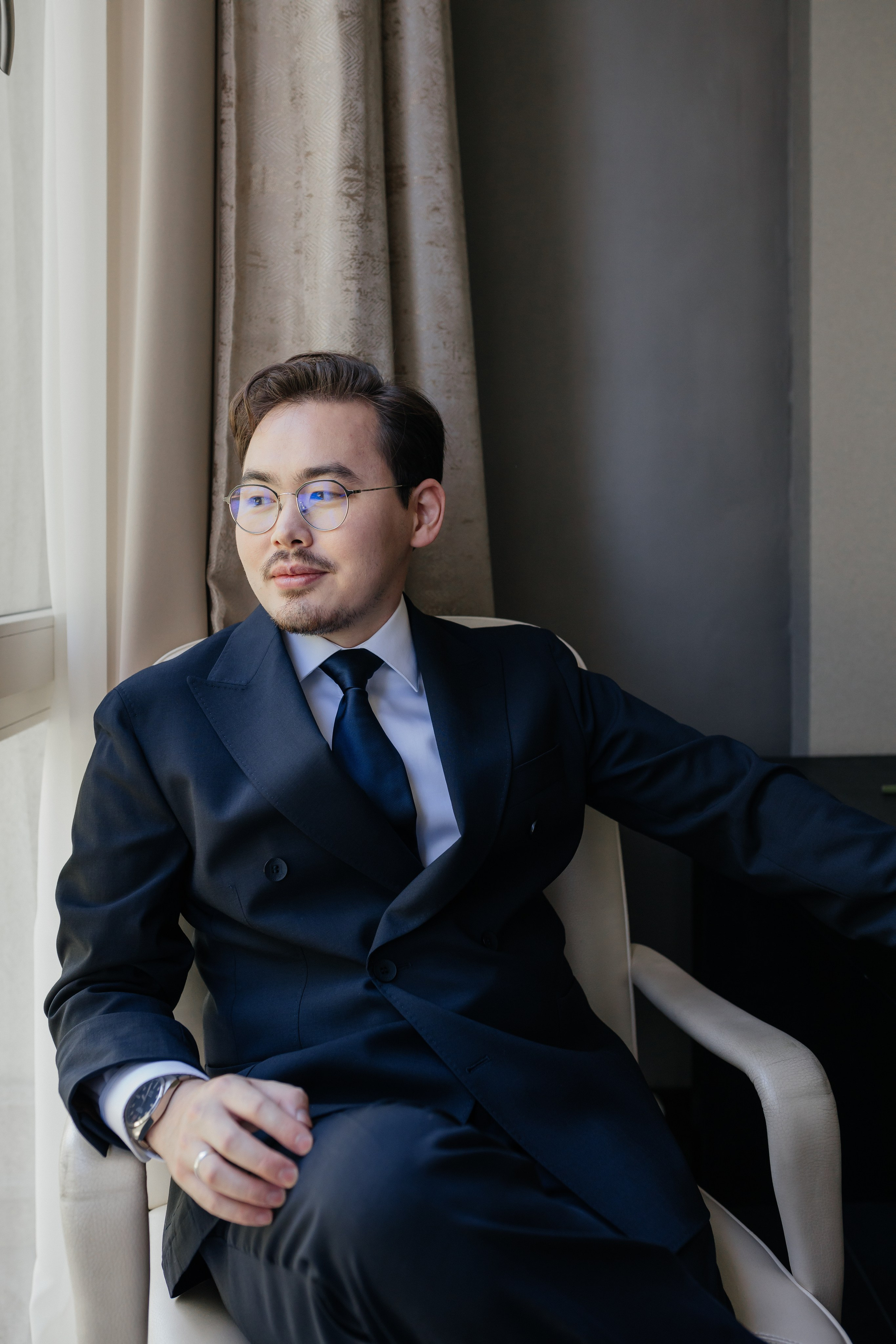 BAURZHAN & AIDA. Wedding and Fashion photographer