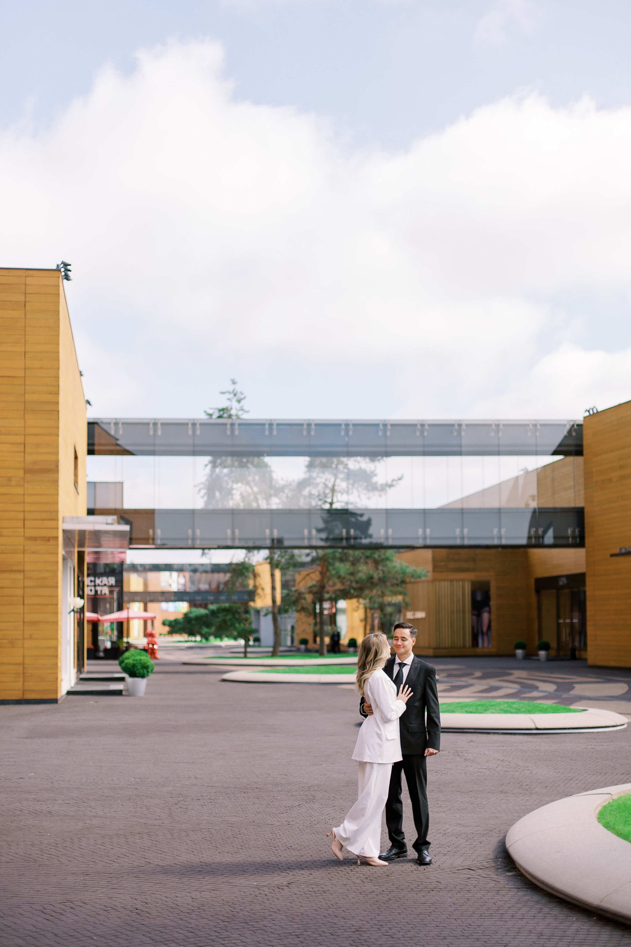 Роспись и прогулка в ЗАГС Барвиха Luxury Village