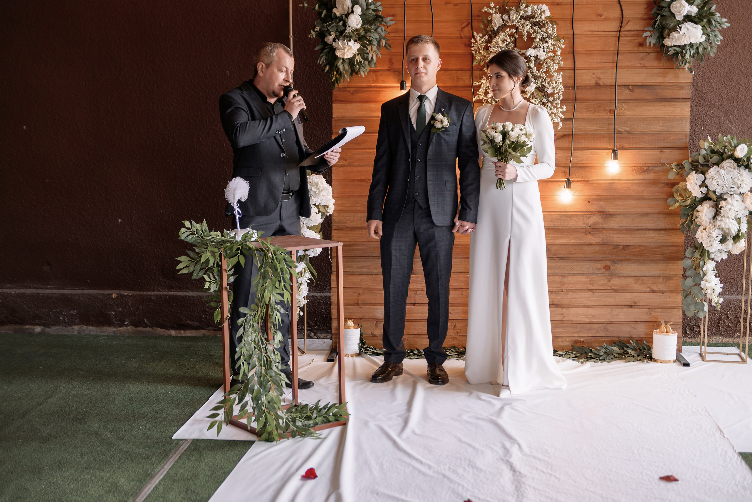 Эдуард и Виктория. Свадебный фотограф Белгород Валуйки Старый Оскол Воронеж