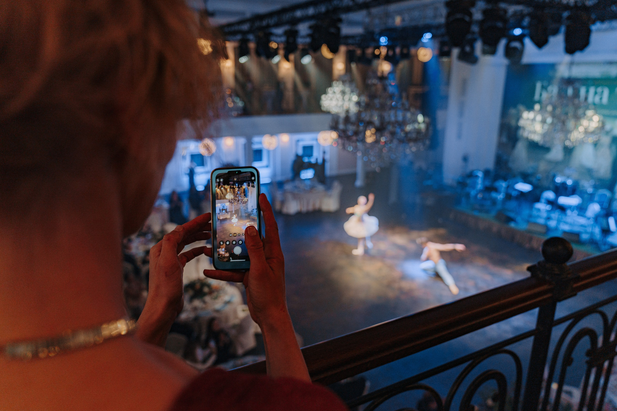 Бал на траве. Студия коммерческой фотографии в Москве и области