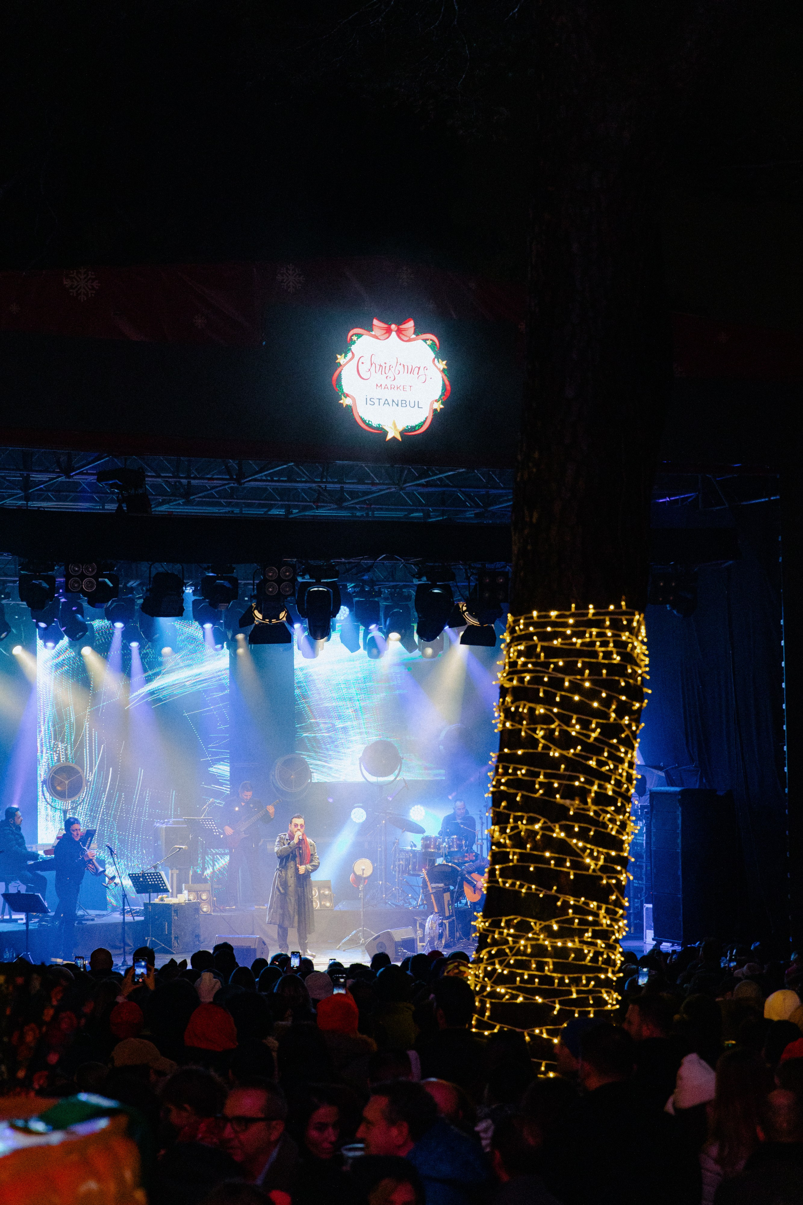 Christmas Market Istanbul. Свадебный и репортажный фотограф
