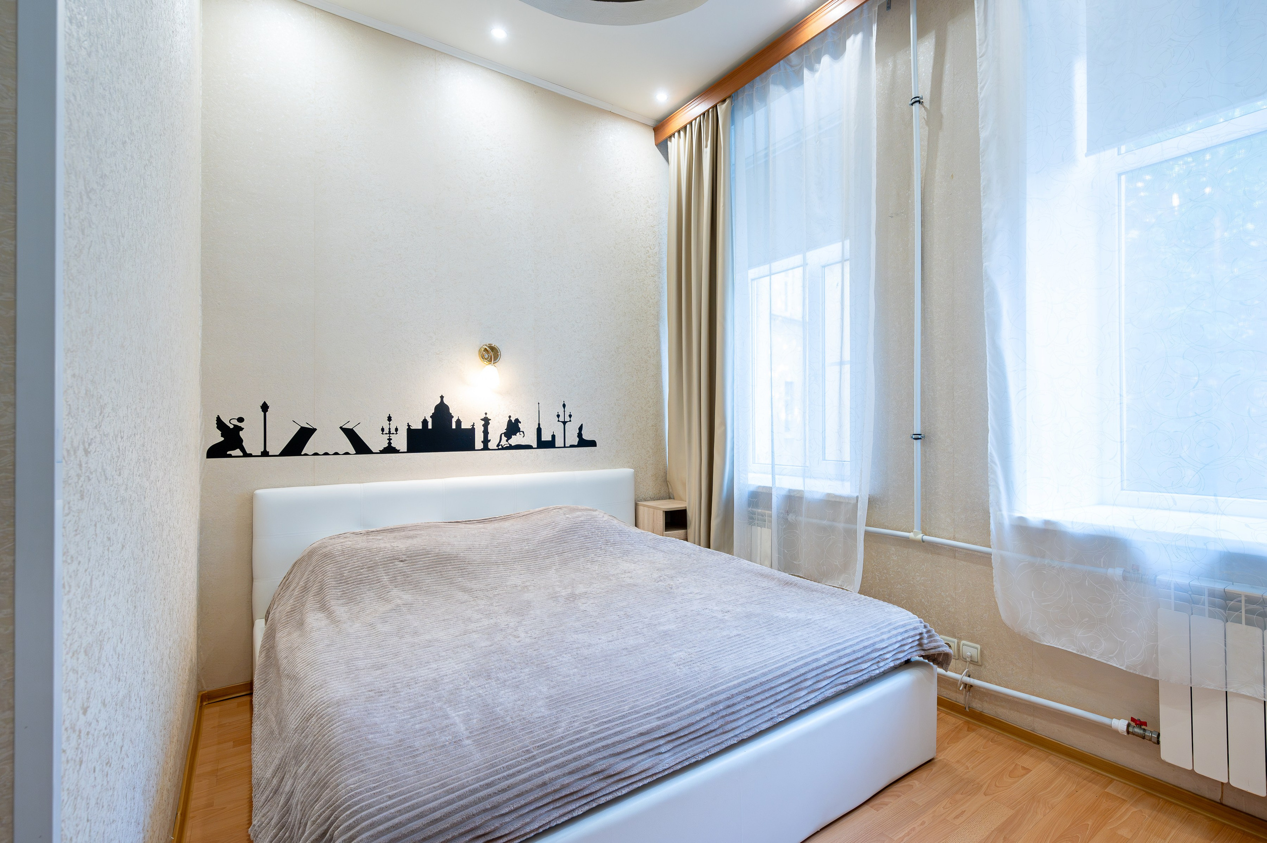 Квартира на ул. Рубинштейна. Интерьерный фотограф. Фото- видеосъемка недвижимости Санкт-Петербург