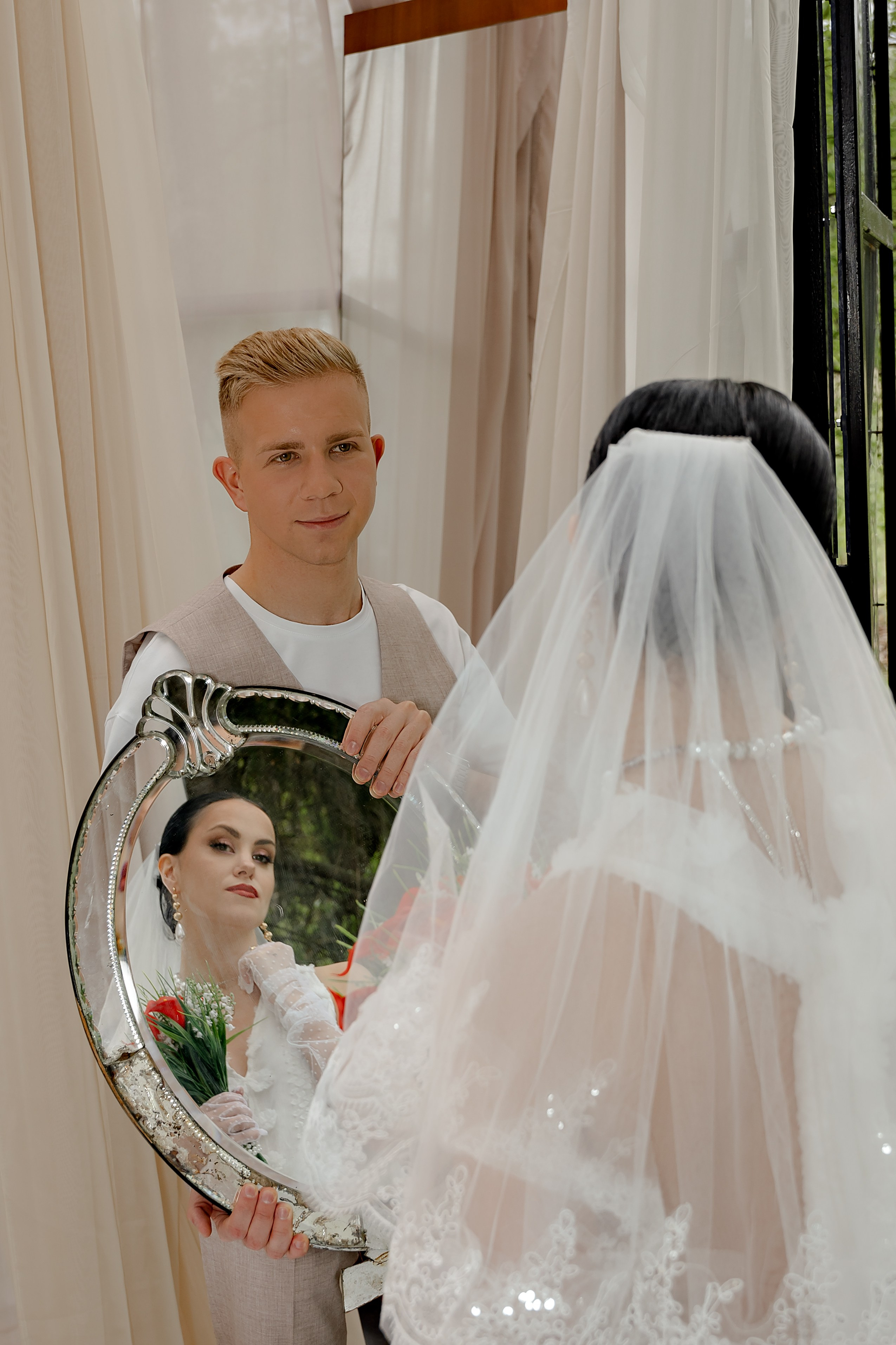 Свадьба Роман-Мария «Воздух». Свадебный/Портретный фотограф снимаю в Москве