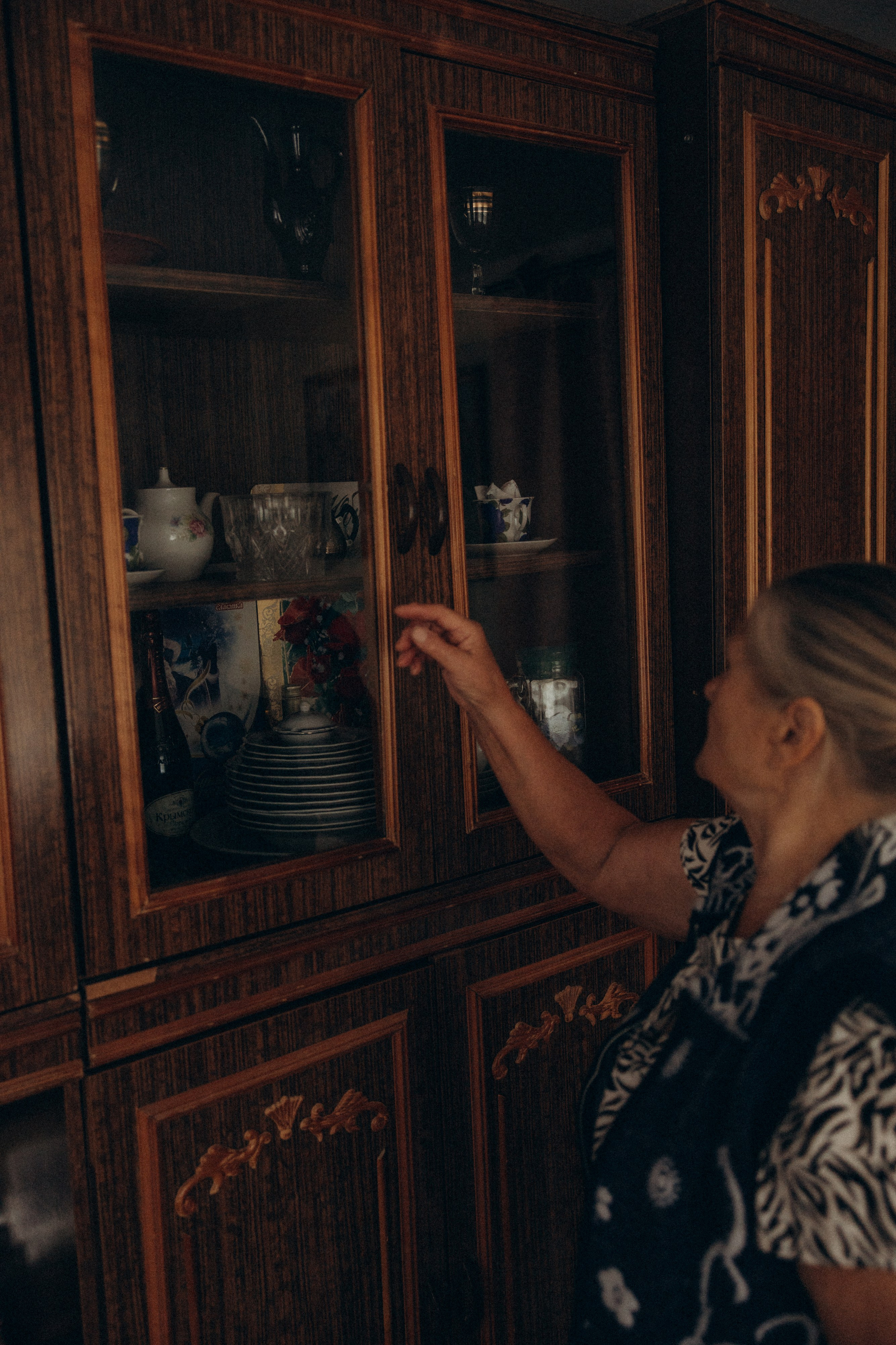 Аня и бабушка. Семейный фотограф Губкин/Старый Оскол