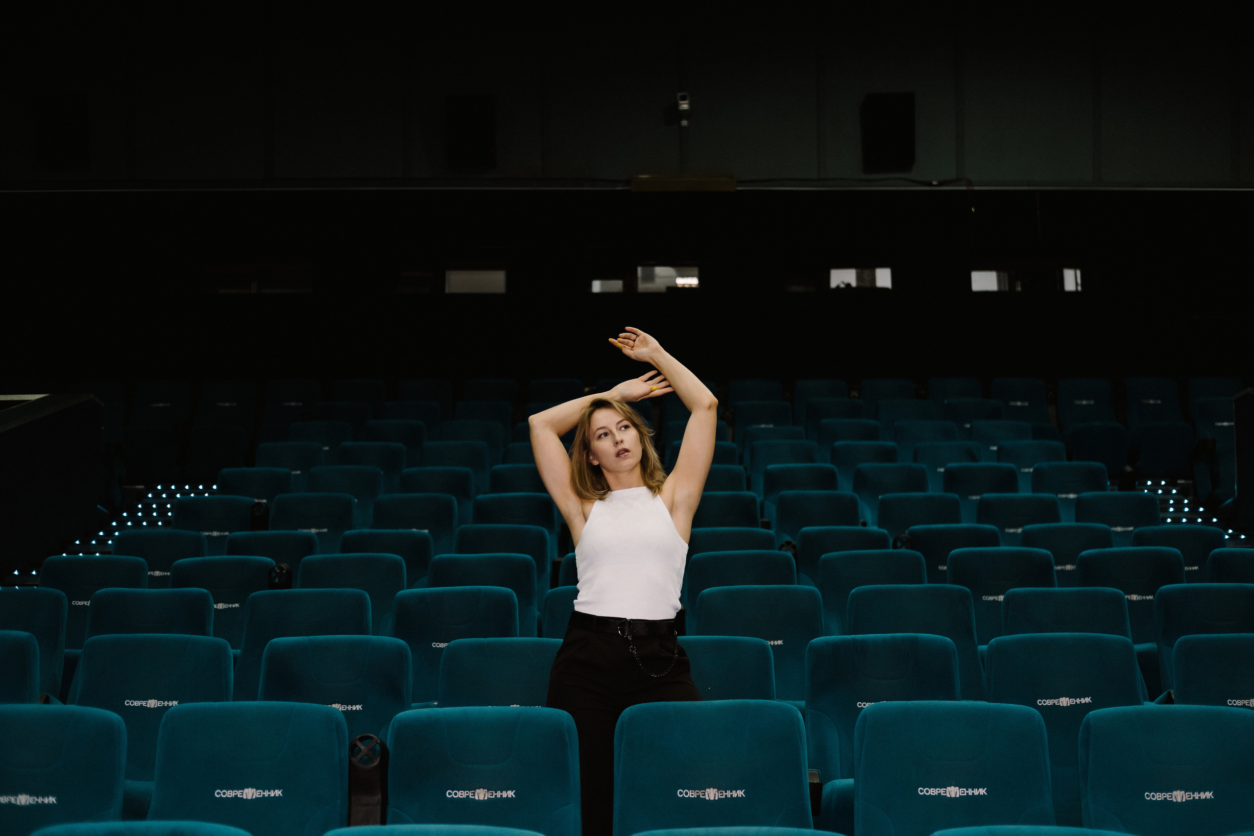 Кинотеатр. Фотограф Москва, Смоленск