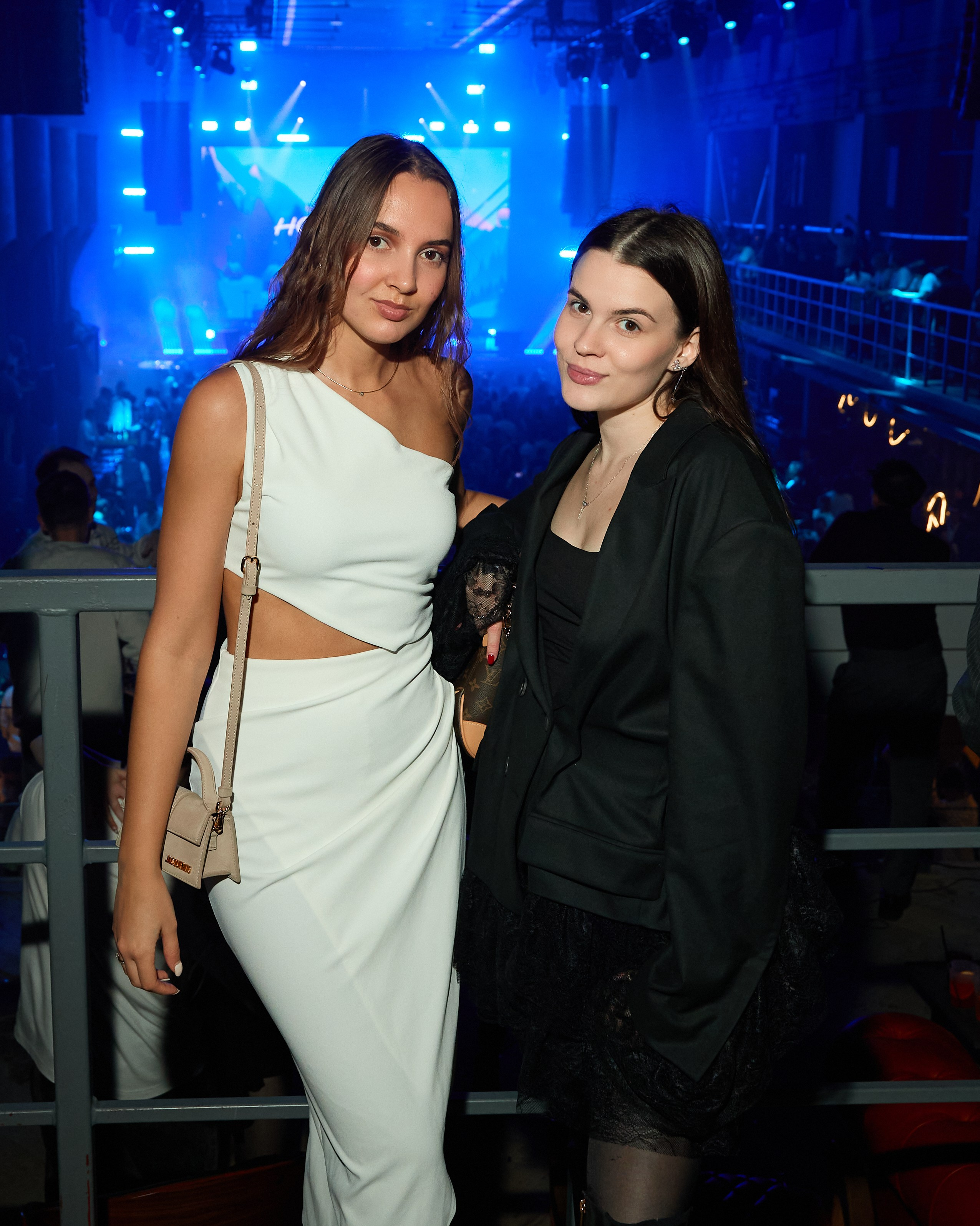 VK «На высоте» х Гарик Харламов. Svyatoslav Lebedev | Advertising photographer — Commercial shooting, Art direction, AI integration