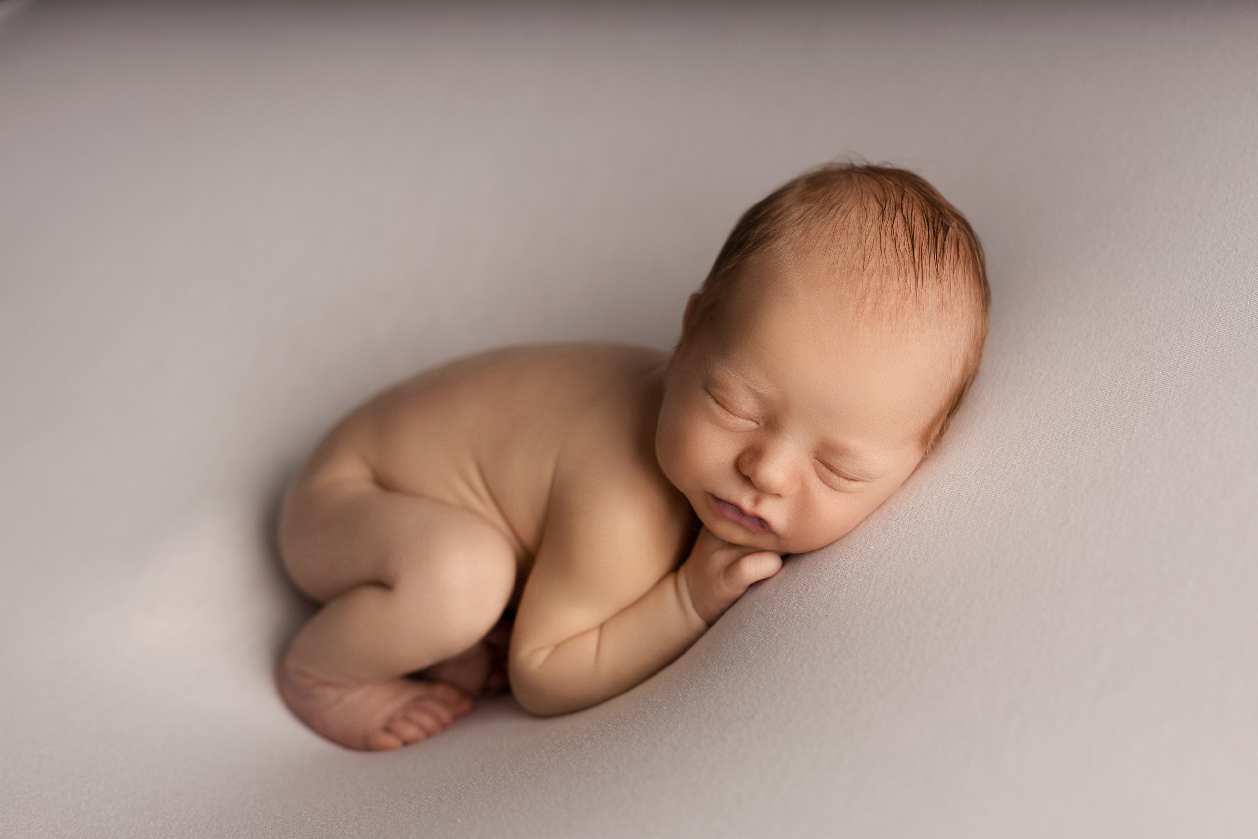 Ньюборн. Фотограф уникального направления ньюборн в Москве Екатерина Буценина