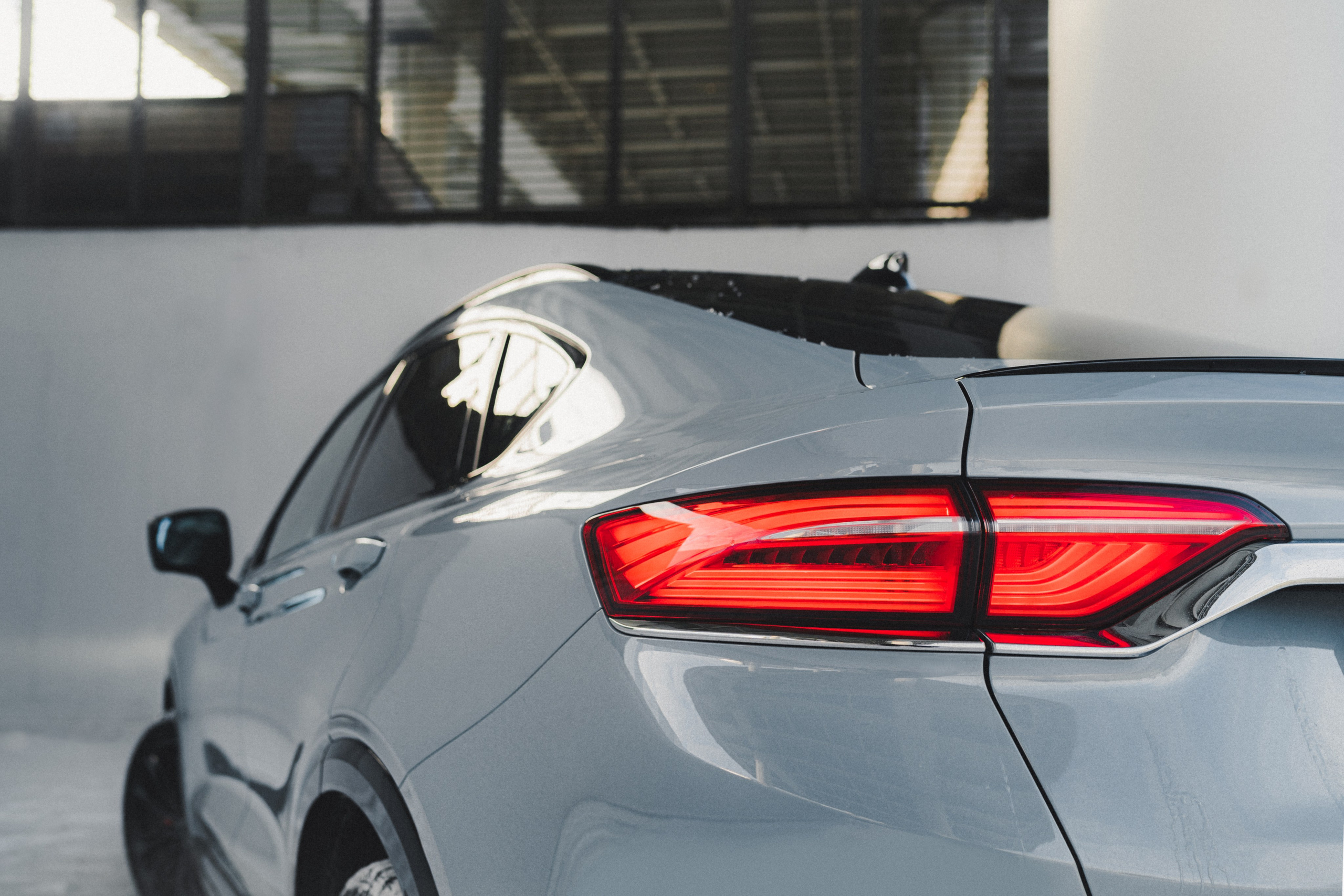 Автомобильная фотосессия Geely Tugella для Geely Motors. Фотограф Илья К. в Москве