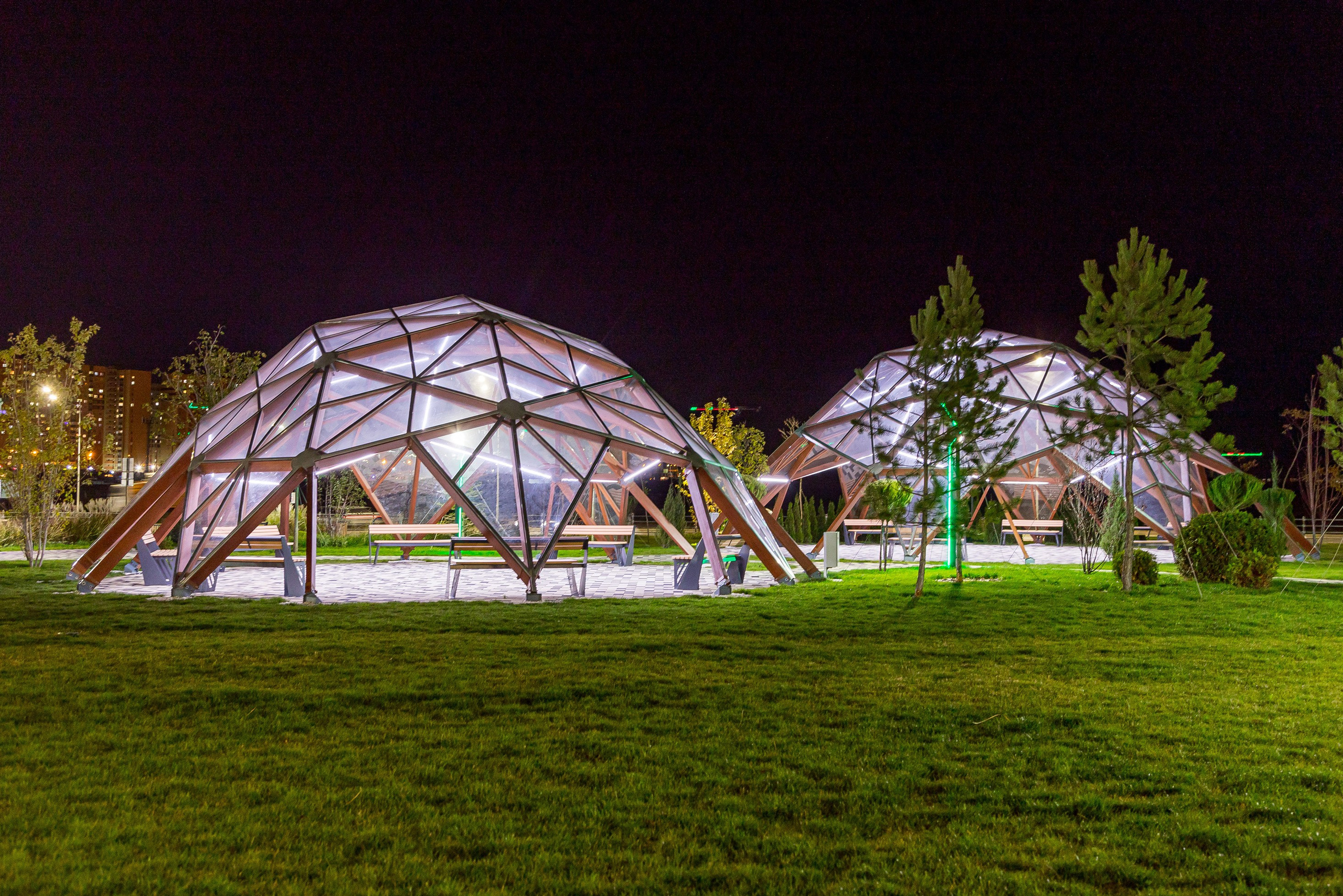 Exterior photography. Interior photographer Vitalii in Portland and Vancouver