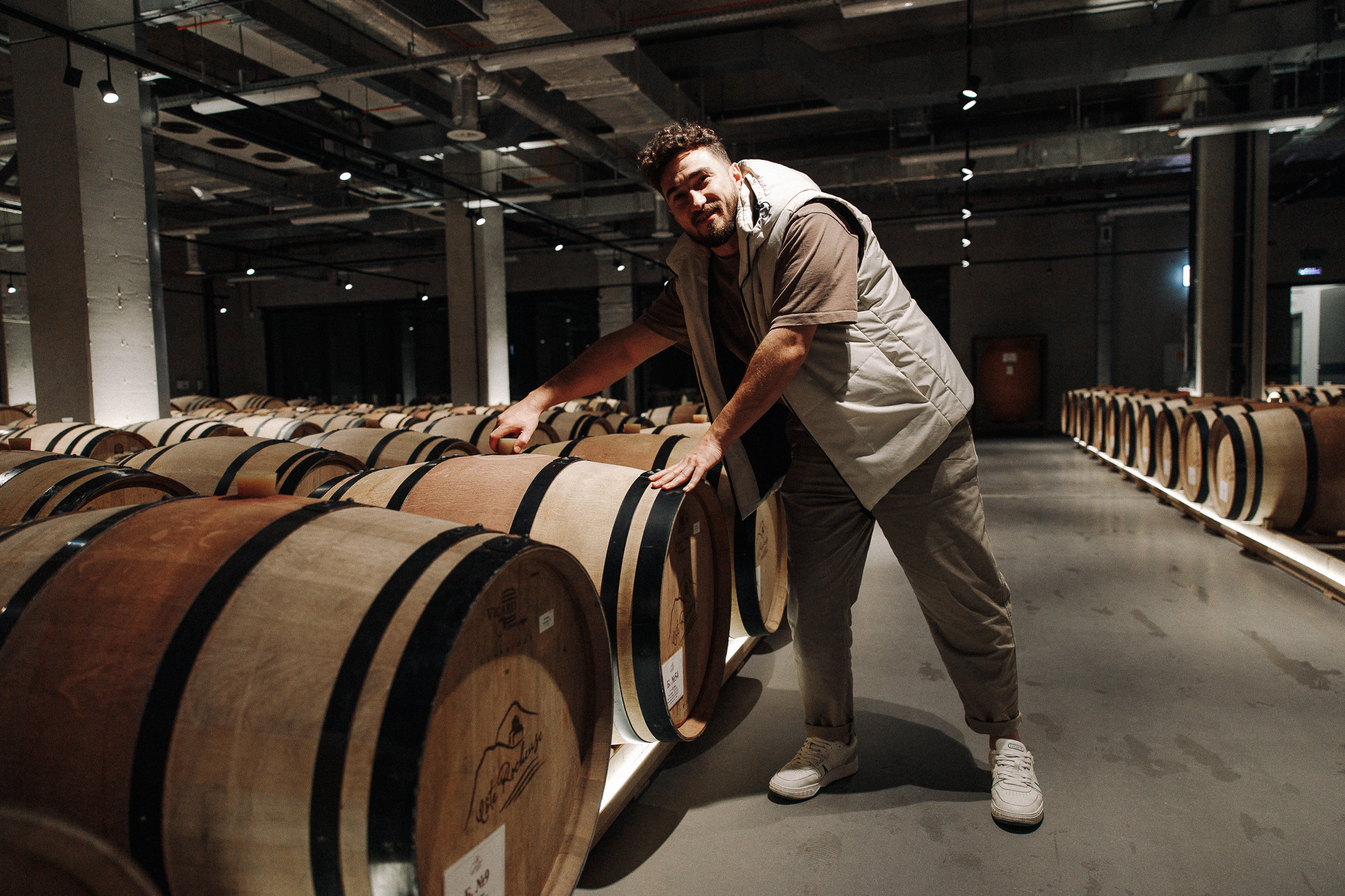 ВИНОДЕЛЬНЯ «СКАЛИСТЫЙ БЕРЕГ»