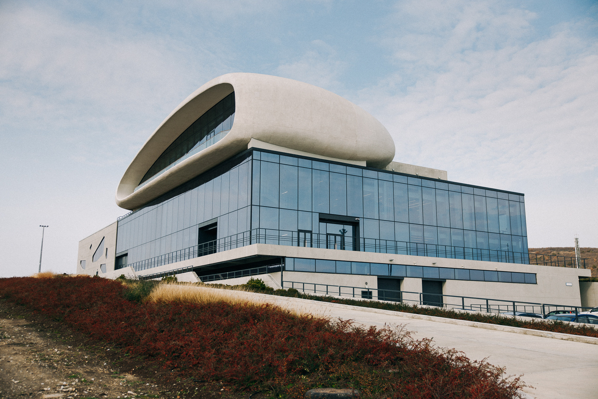 ВИНОДЕЛЬНЯ «СКАЛИСТЫЙ БЕРЕГ»