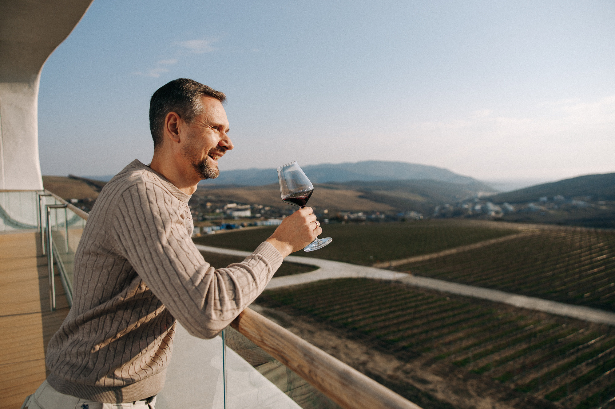 ВИНОДЕЛЬНЯ «СКАЛИСТЫЙ БЕРЕГ»