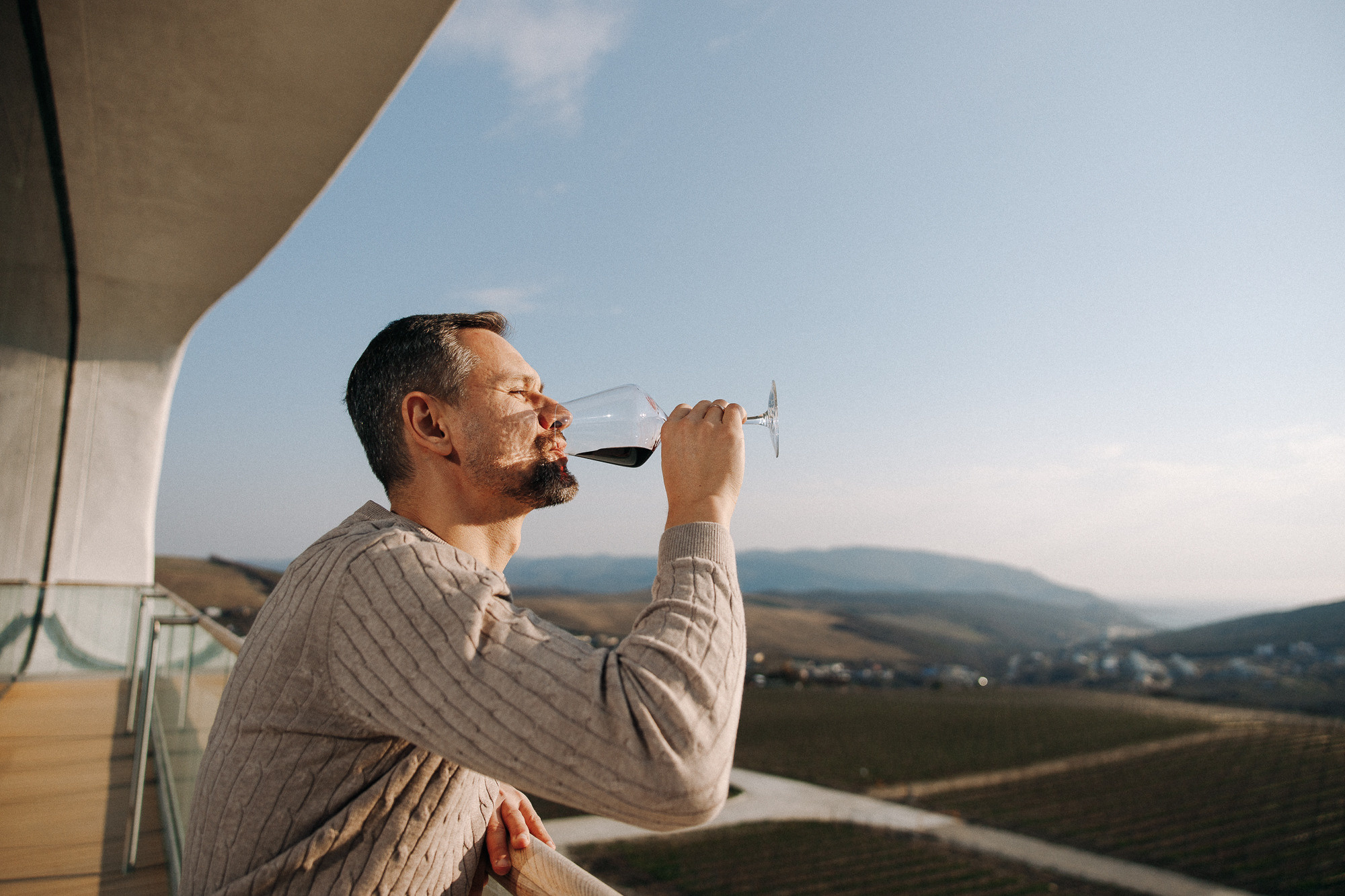 ВИНОДЕЛЬНЯ «СКАЛИСТЫЙ БЕРЕГ»