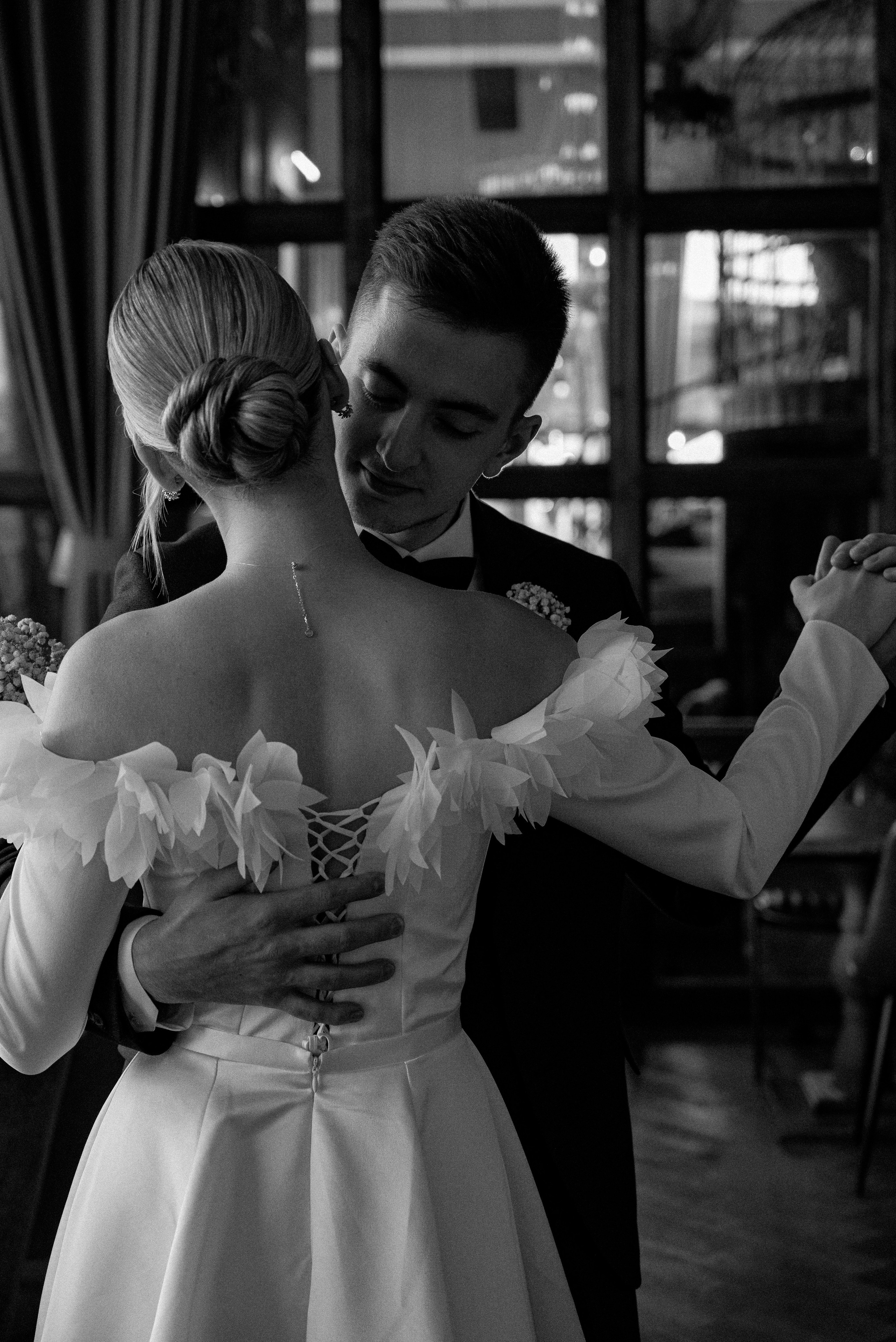 Миша и Саша. Тамара Власова