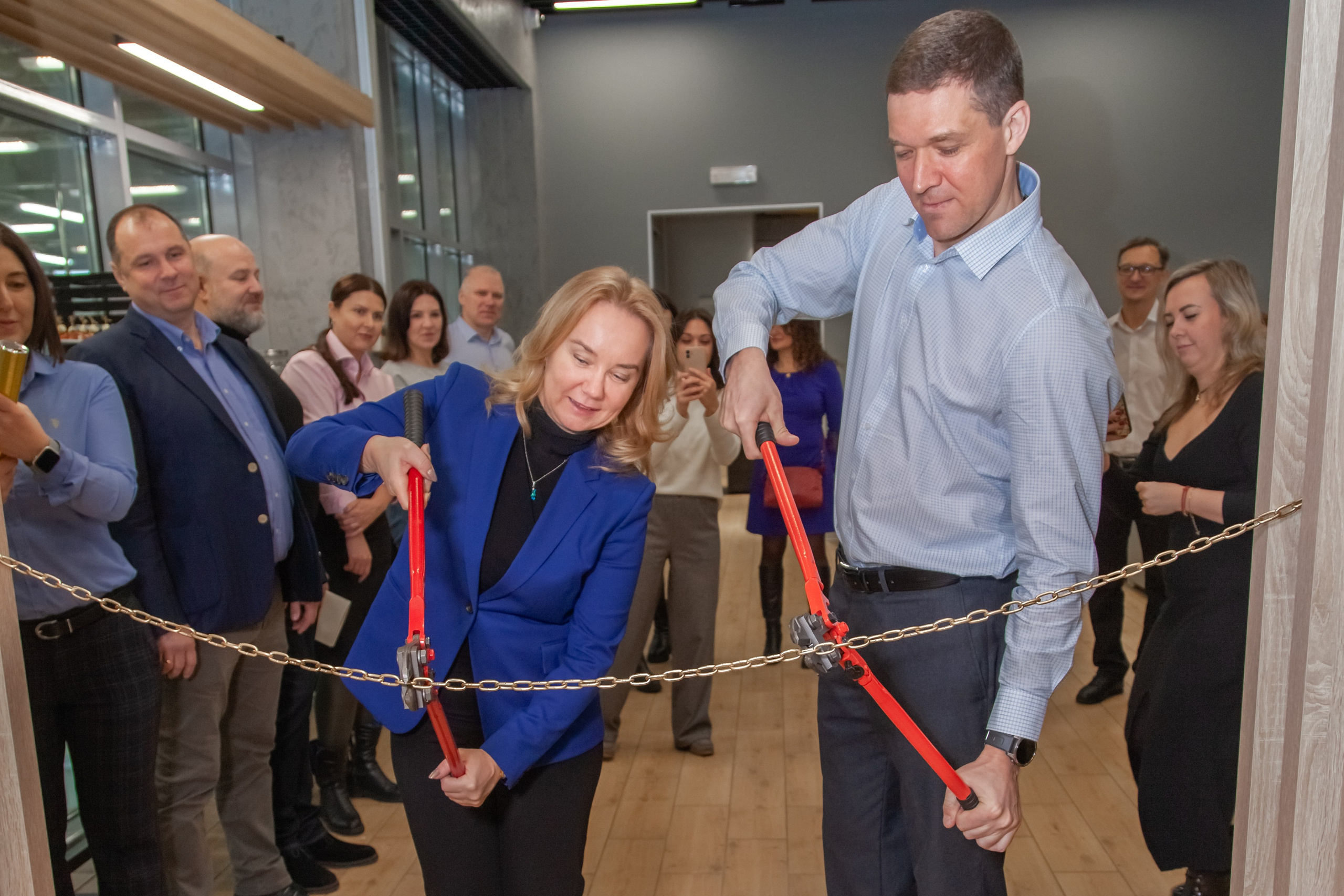 Петрович — открытие коворкинга. Двойняшки-фотографы Анна и Анастасия в Санкт-Петербурге