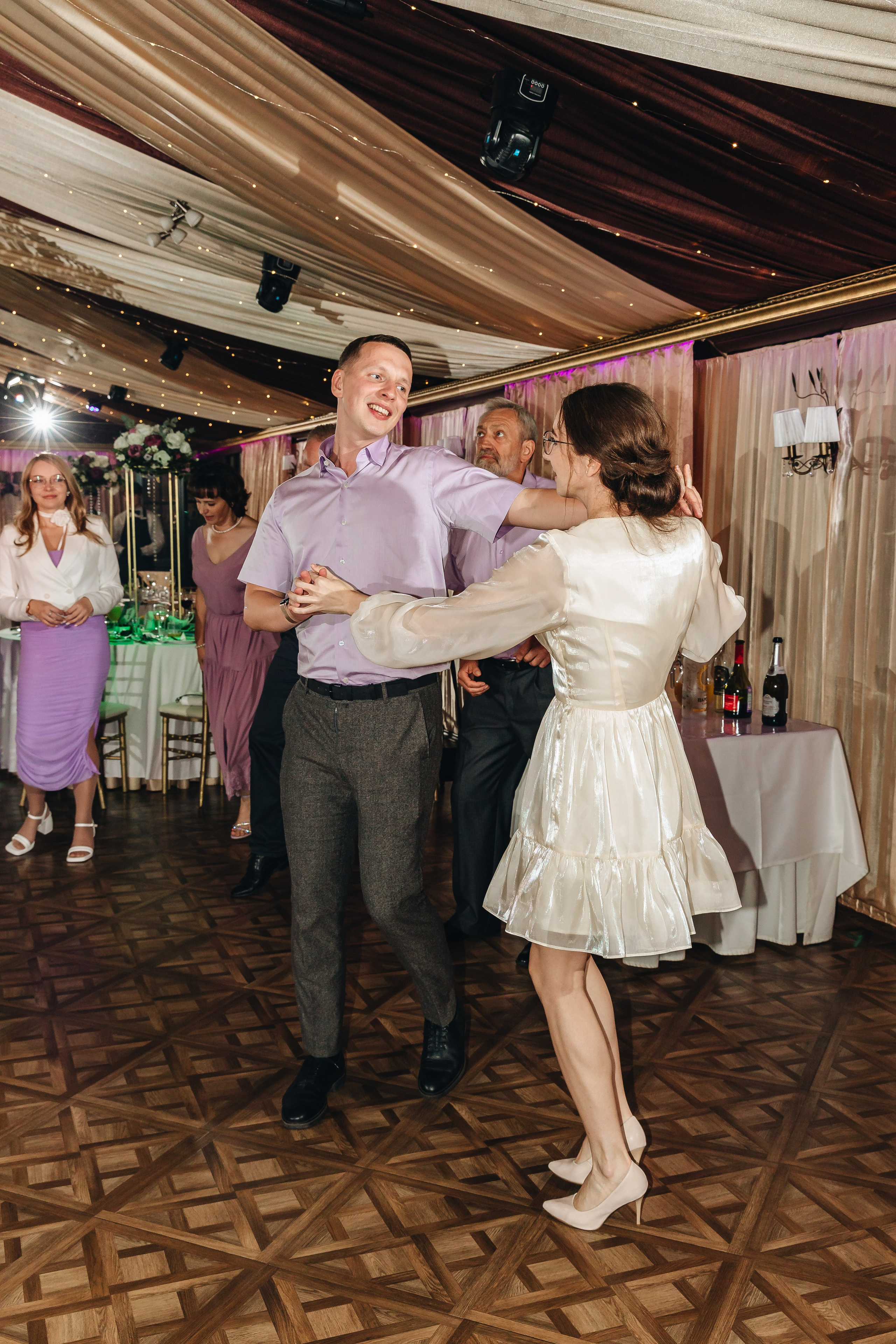 Артём и Кристина. Свадебный фотограф и видеограф — Сергей и Дарья