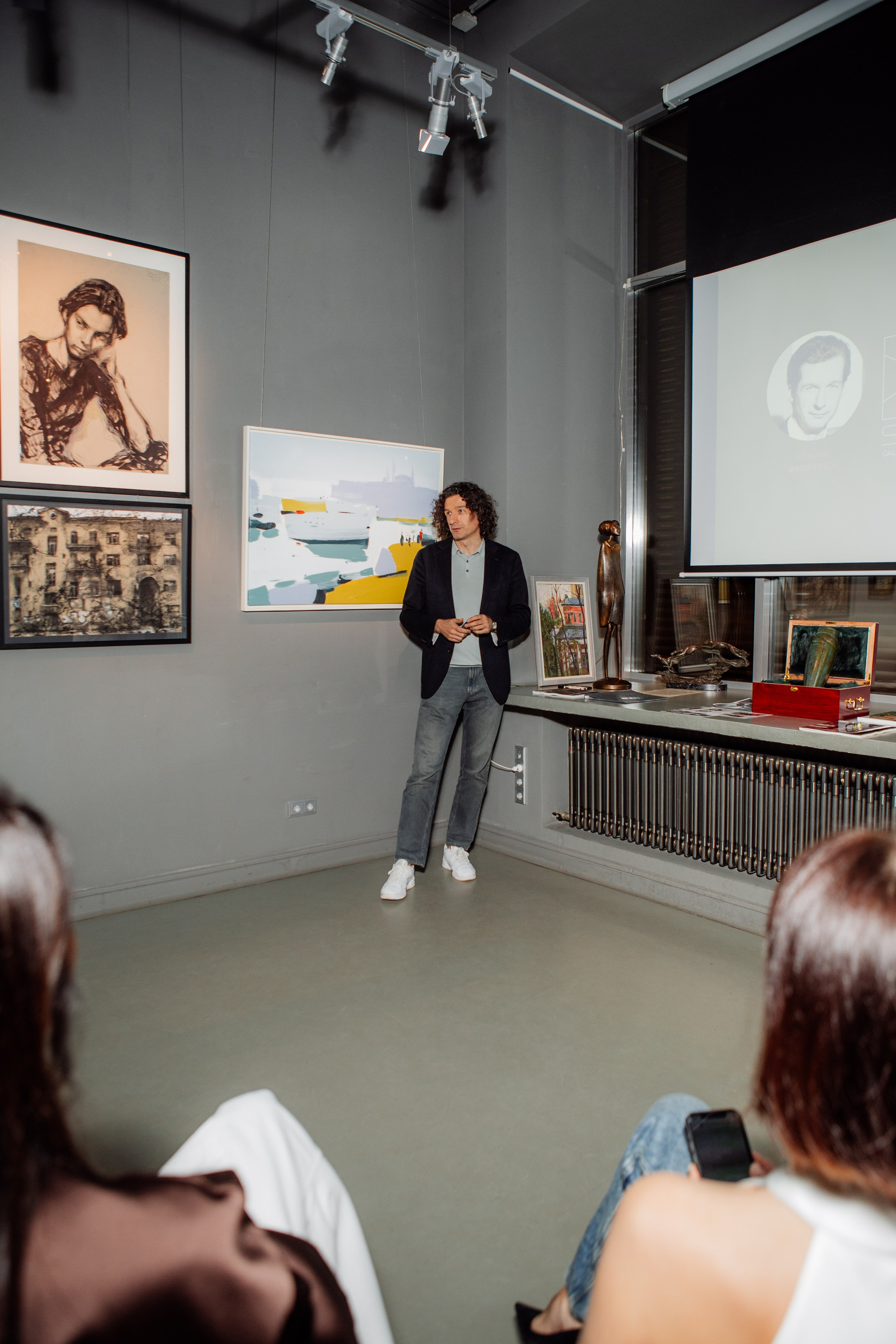 ВЫСТАВКА SNEG GALLERY. Репортажный фотограф Москва (детские праздники, квизы, концерты, дни рождения, свадьбы)