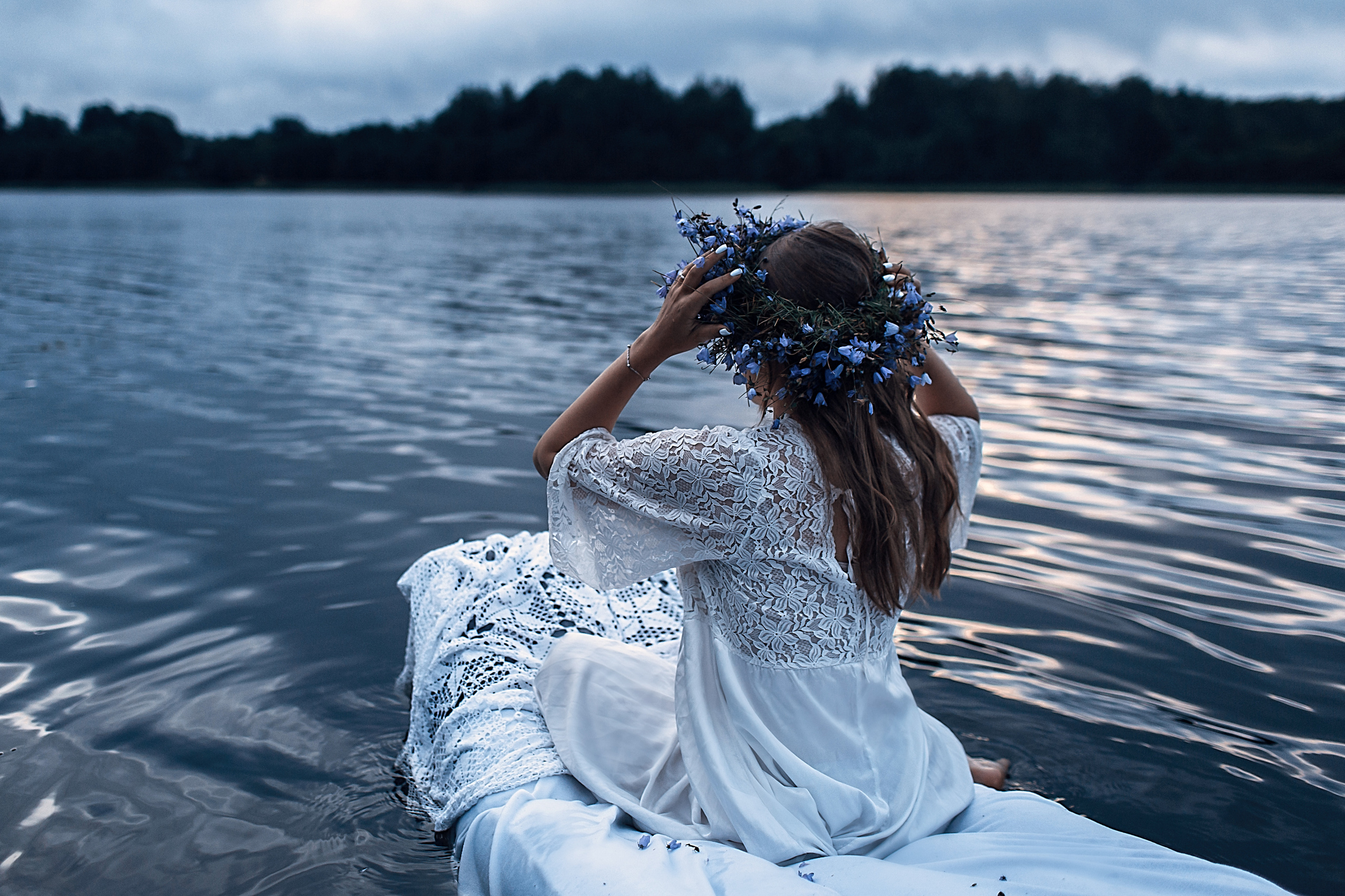 Рассвет. Озеро. Анастасия. Семейный фотограф в Санкт-Петербурге