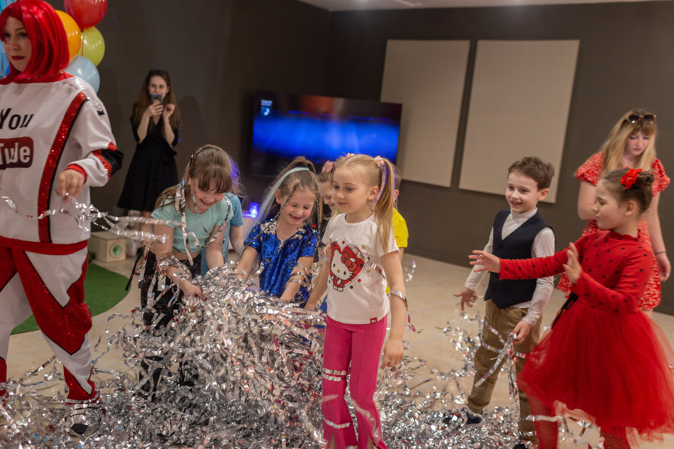 Выпускной ДС № 100_2024 год. Семейный фотограф в Санкт-Петербурге