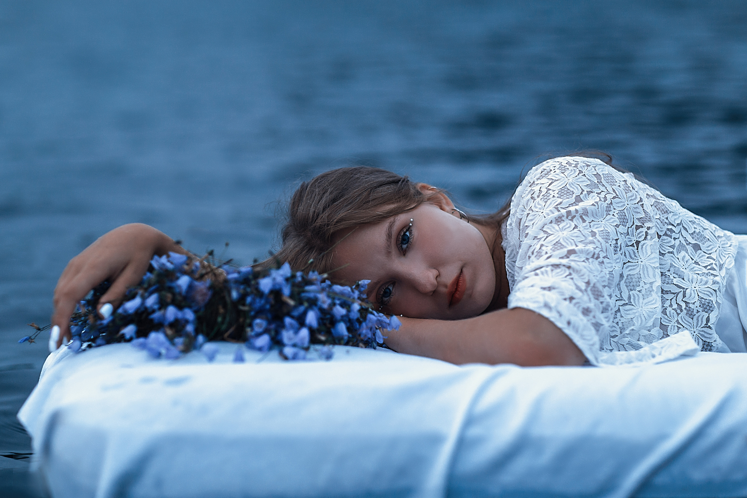 Рассвет. Озеро. Анастасия. Семейный фотограф в Санкт-Петербурге