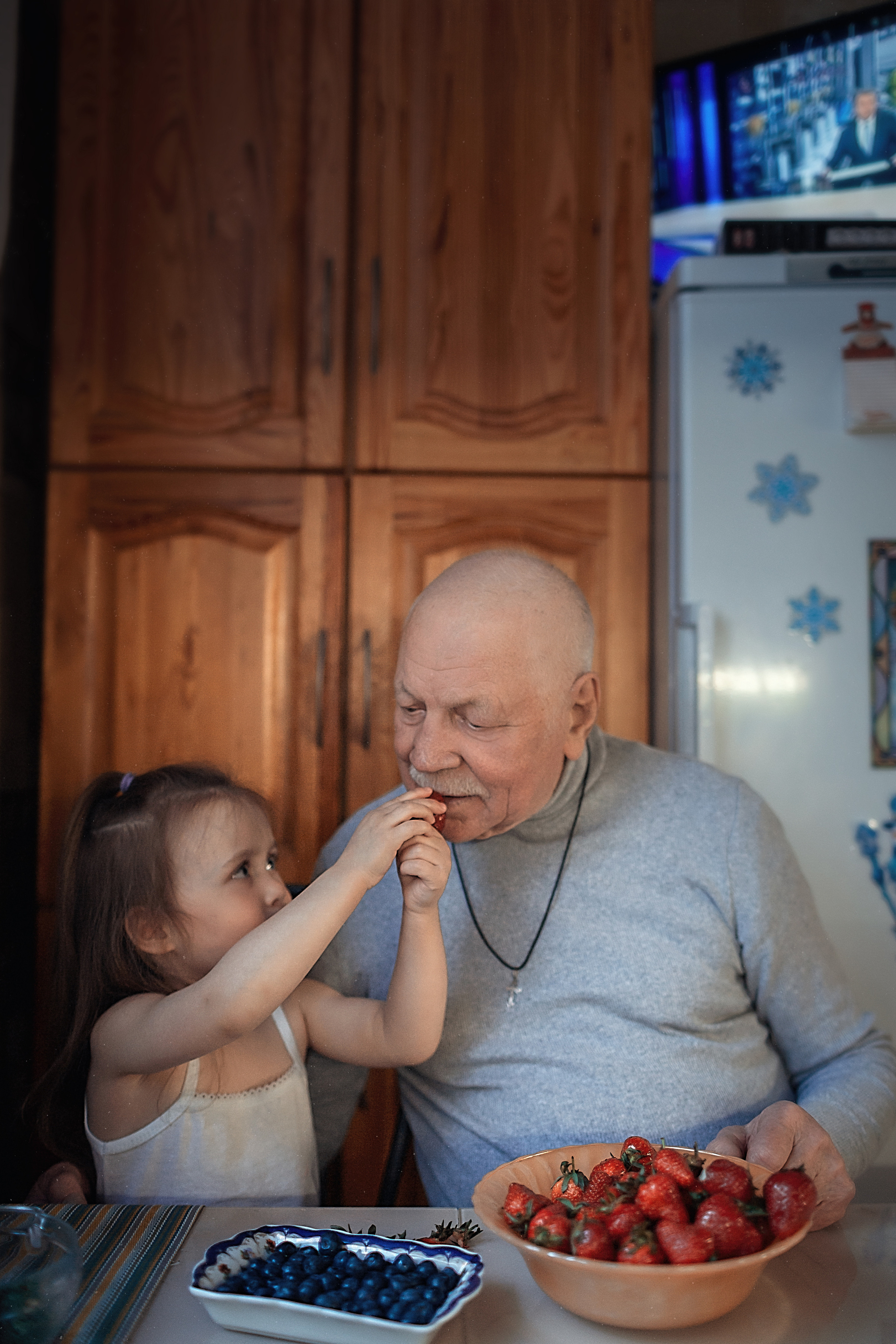 В гостях у дедушки_2023. Семейный фотограф в Санкт-Петербурге