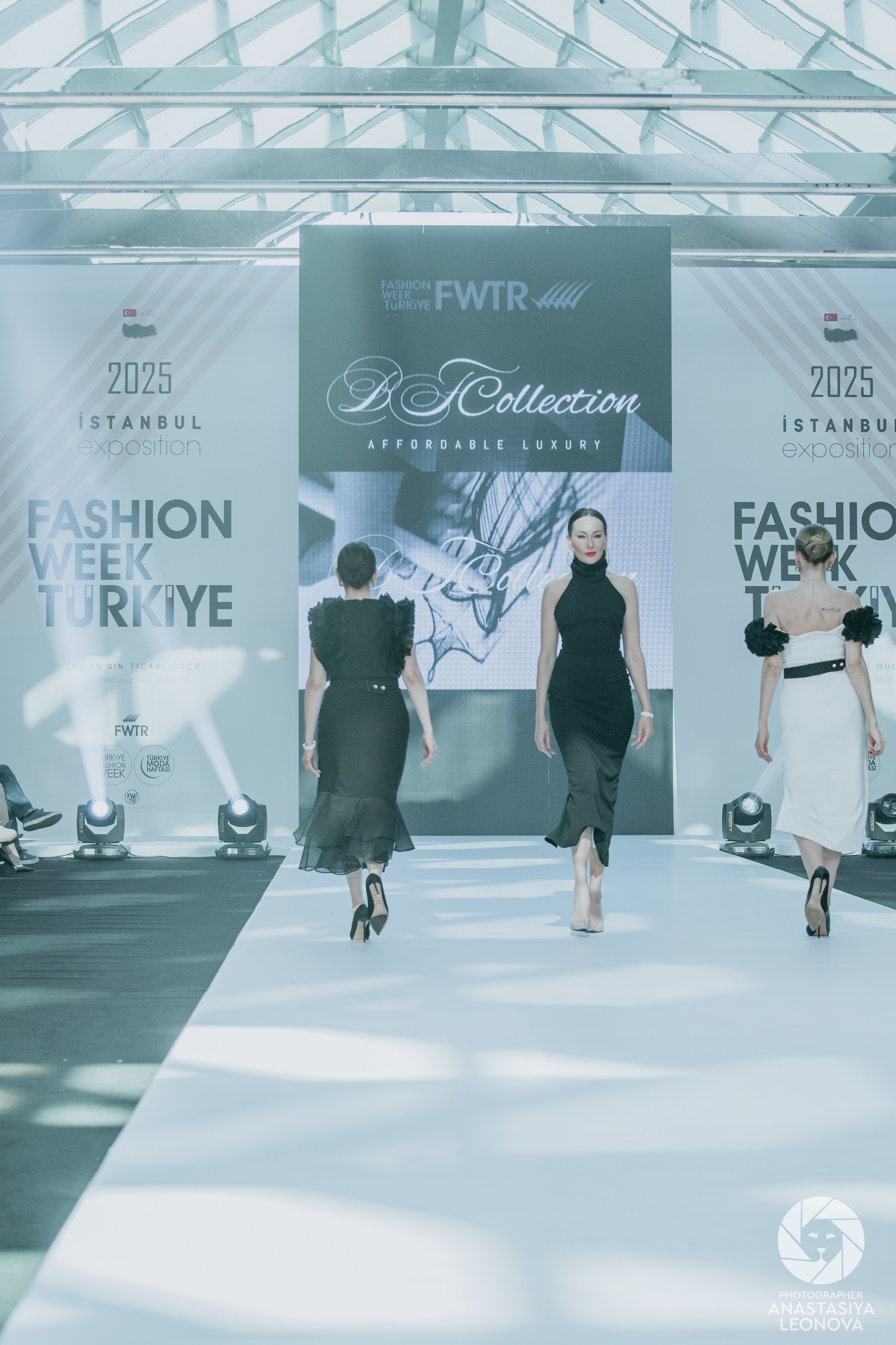 Fashion Week Türkiye [spring, 2025]. Anastasia Leonowa