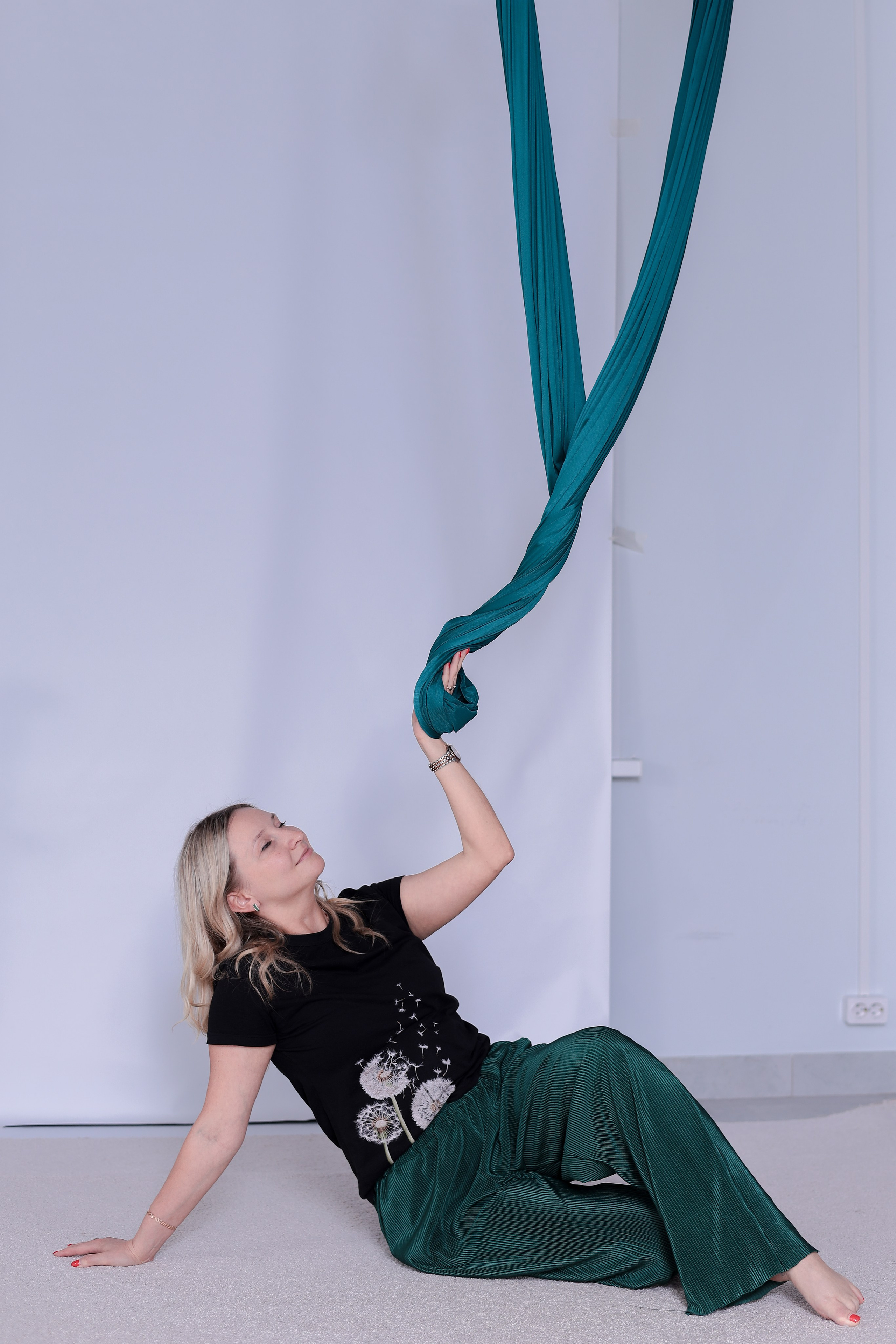 Арт-терапия + аэройога. Фотограф Надршина Лилия