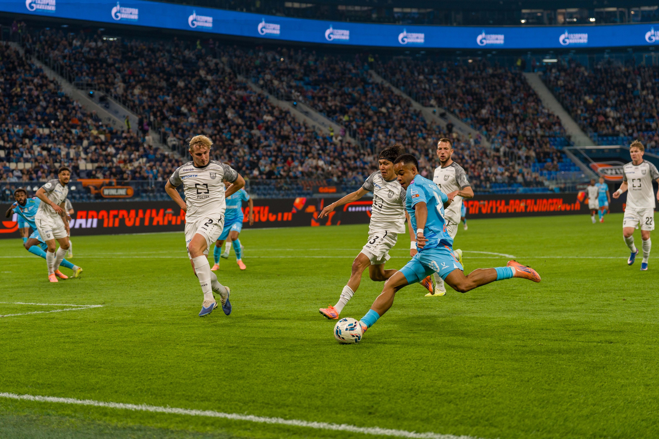 Zenit vs Baltika — RPL 2025/26 match gallery at Gazprom Arena | Anton Gauf. Sports Photographer in Saint Petersburg | Anton Hauff