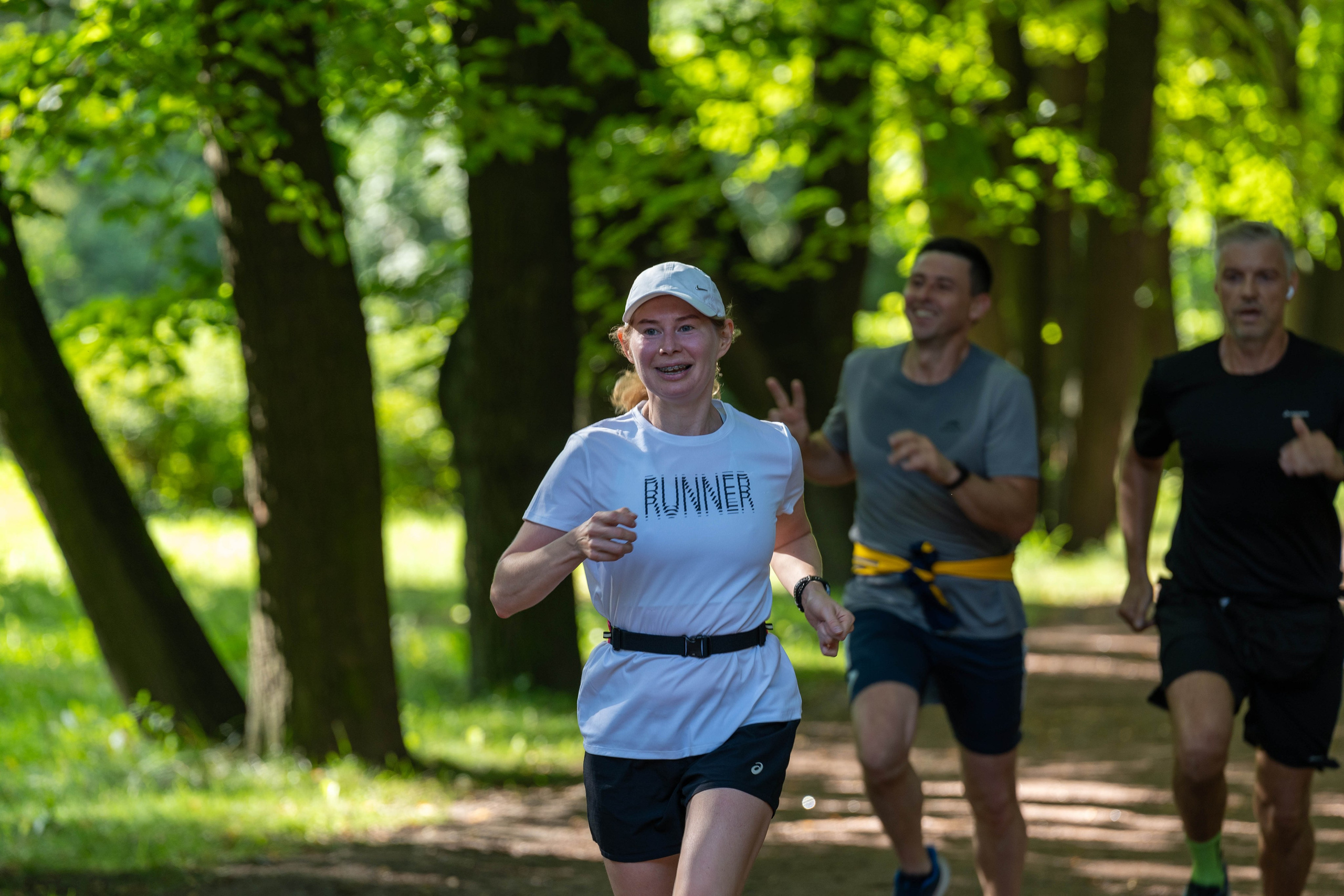 Бегуны пробега «5 вёрст» в парке Победы – спортивный фотограф Санкт-Петербург