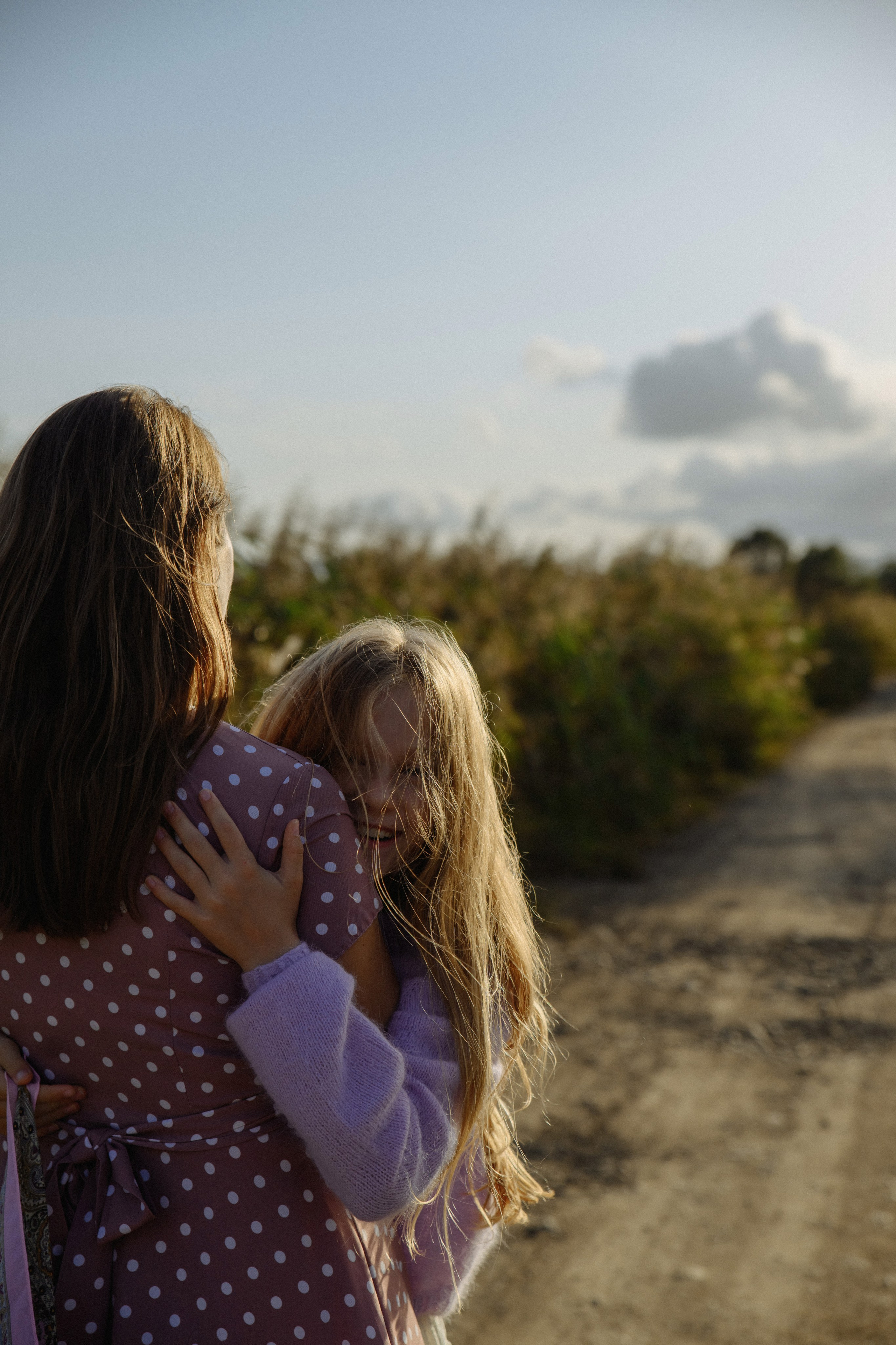 Олеся и Эвелина. Фотограф Ярмишко Дарья. Выпускные фотокниги