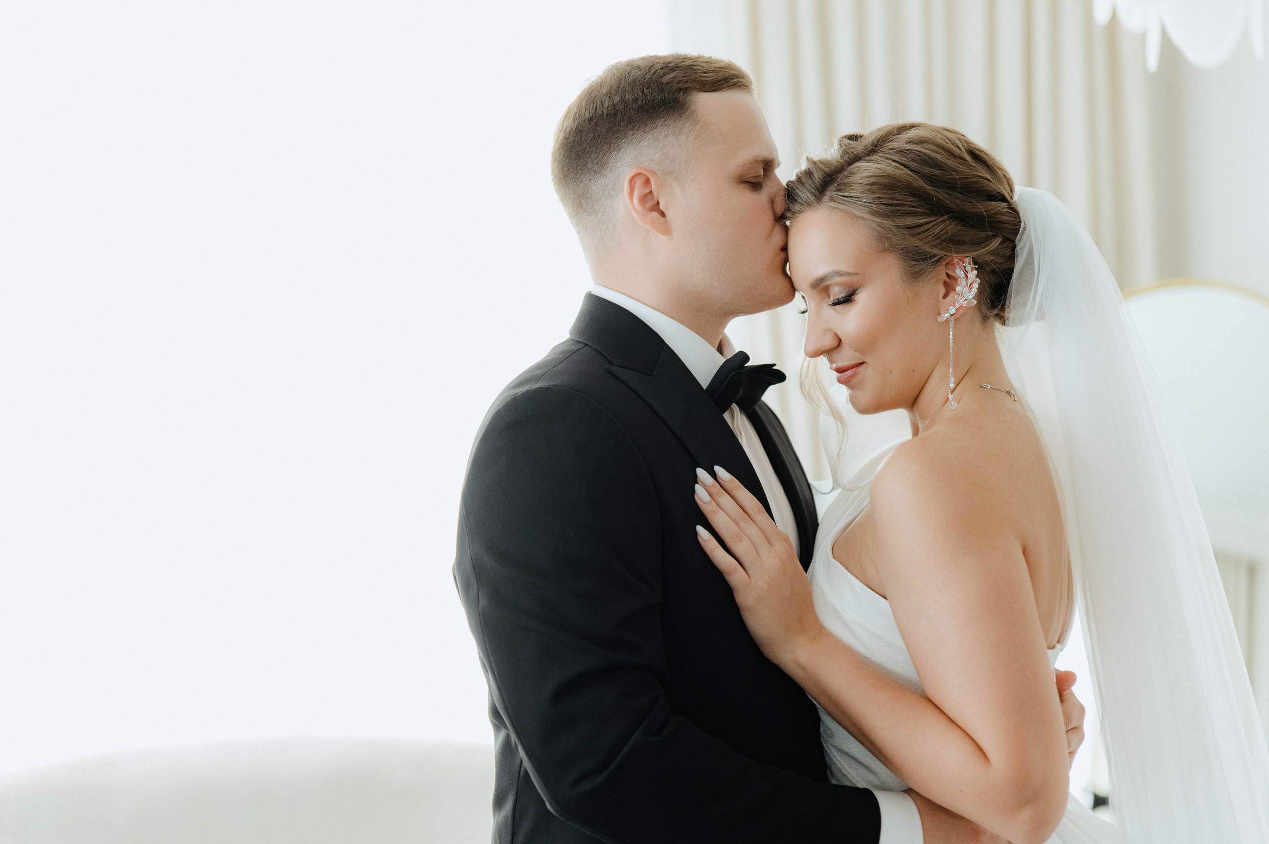 Иван и Анастасия. Свадебный и портретный фотограф в Тюмени Женя Черемнова