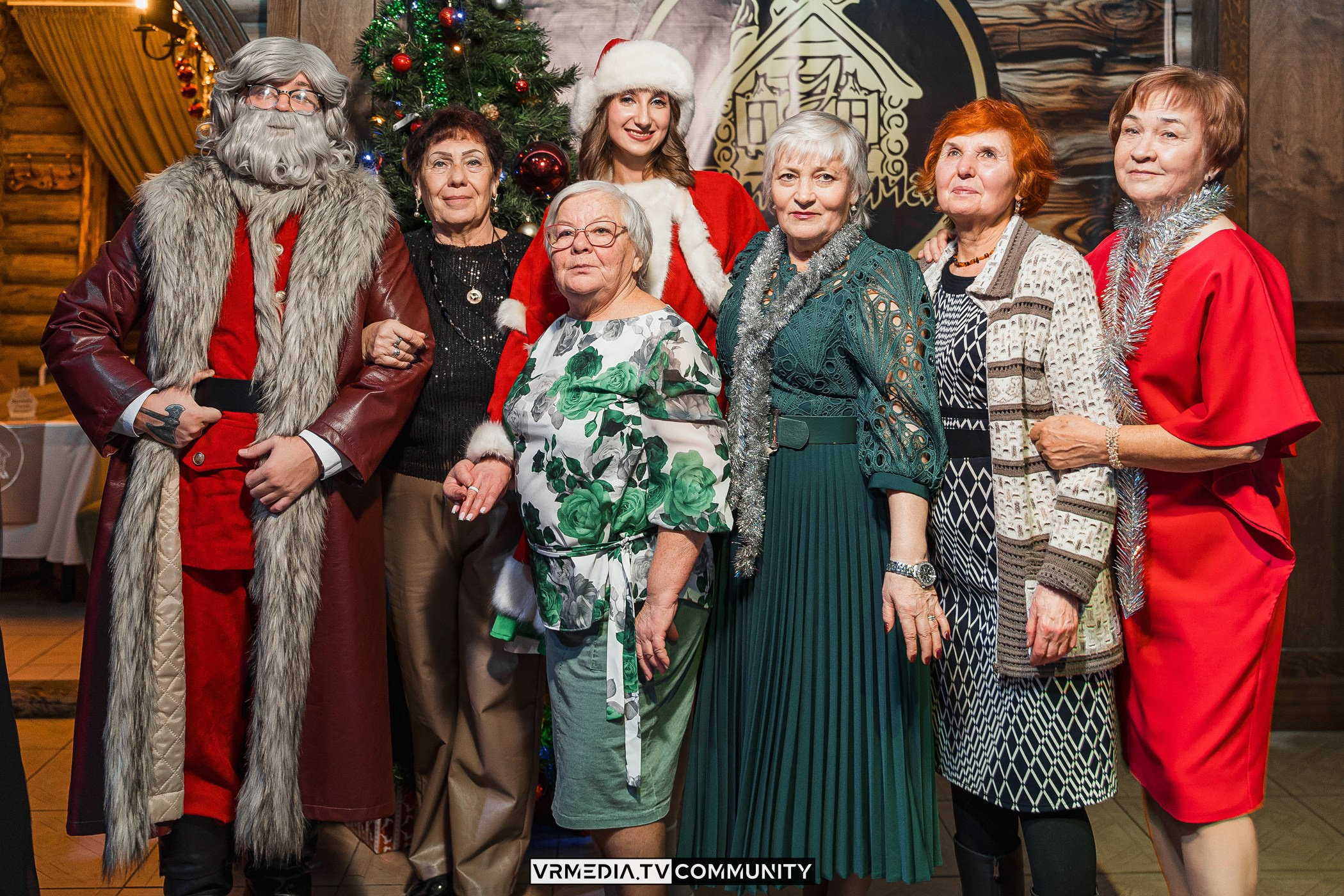 Новогодний вечер у «Петровича»