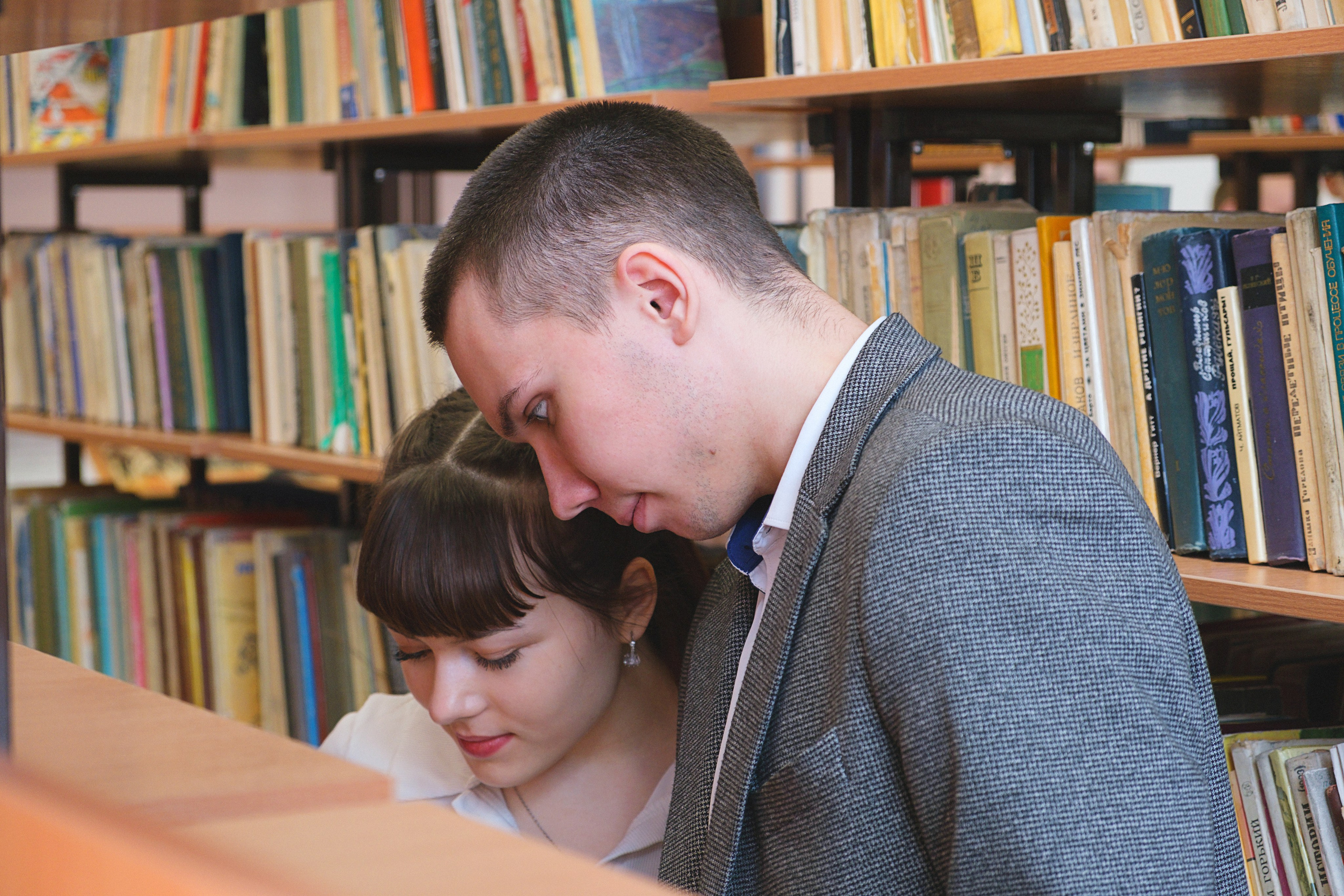 Выпускной альбом 2024. Фотограф и видеограф в Омск/Москва Сащенко Лера