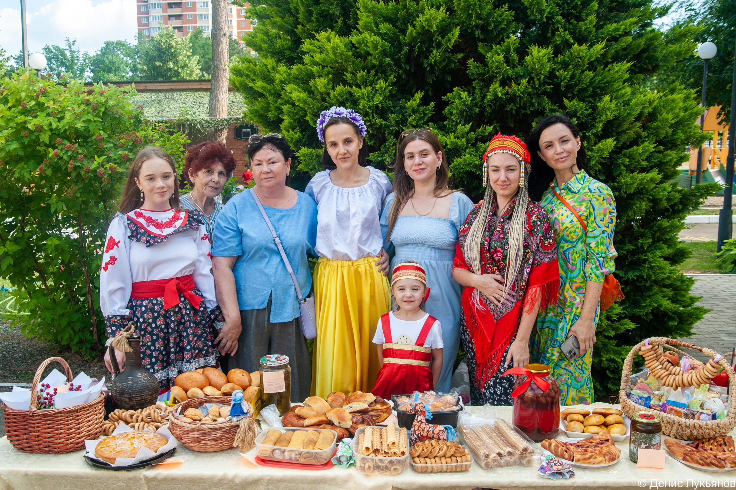 Ярмарка. Свадебный и семейный фотограф Денис Лукьянов в Краснодаре, Краснодарском крае и Республике Крым