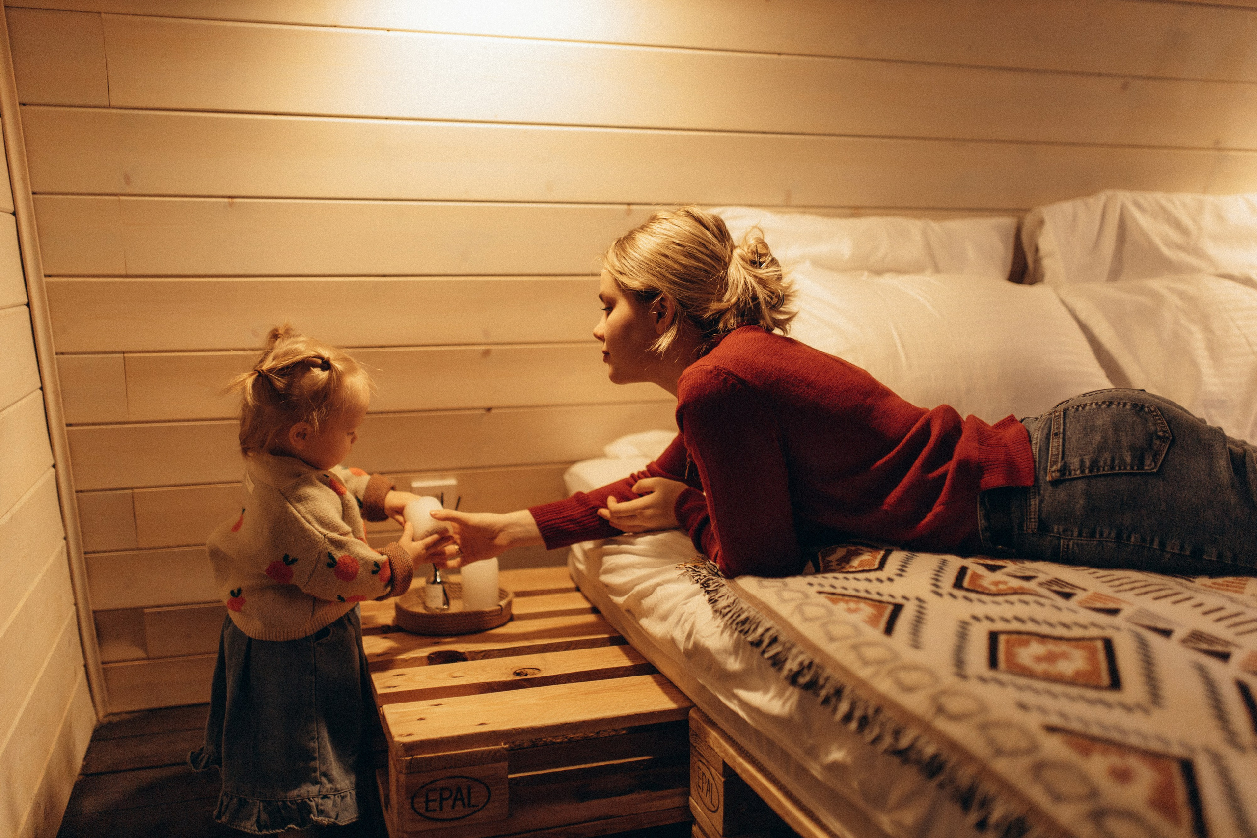 Алиса и мама. Семейный фотограф Губкин/Старый Оскол