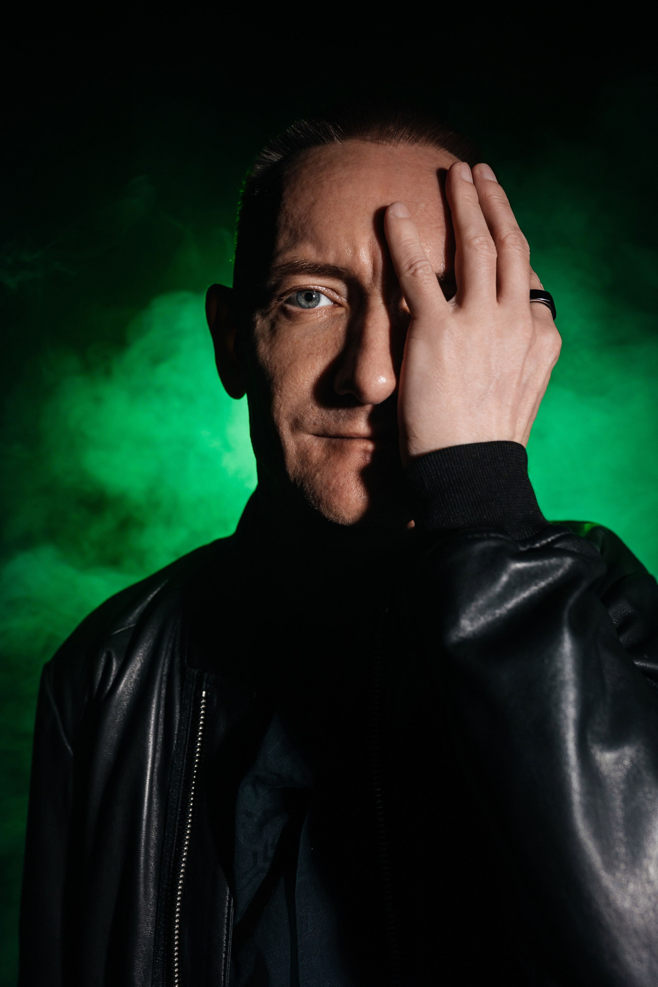 Андрей, съёмка в студии. Фотограф Наталия Федосова, г. Москва. TG и Instagram @nataliya_raw