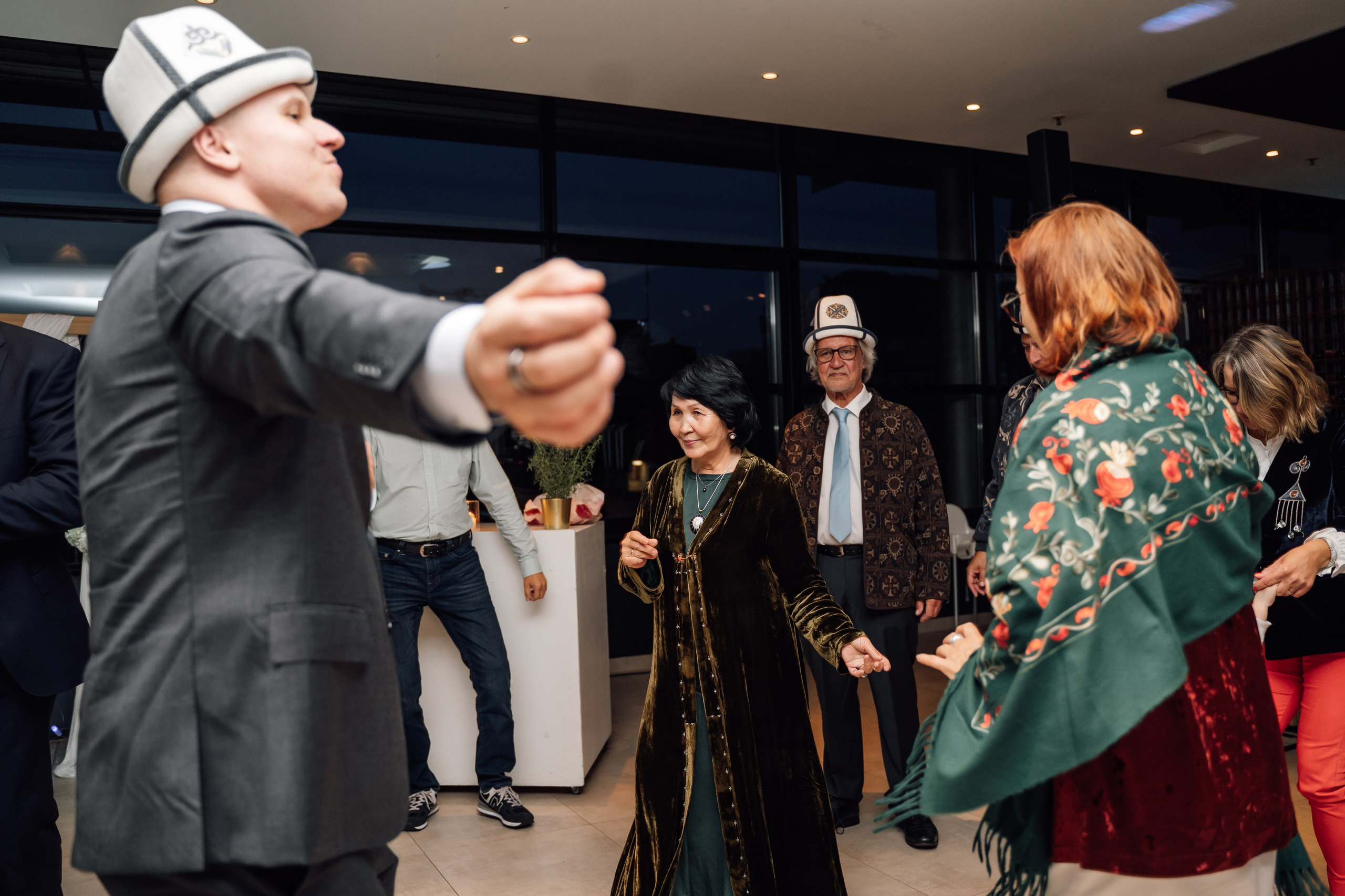 KYIAL&SWORN. Anastasiia Vainer – Hochzeits- und Porträtfotografin in Deutschland und ganz Europa