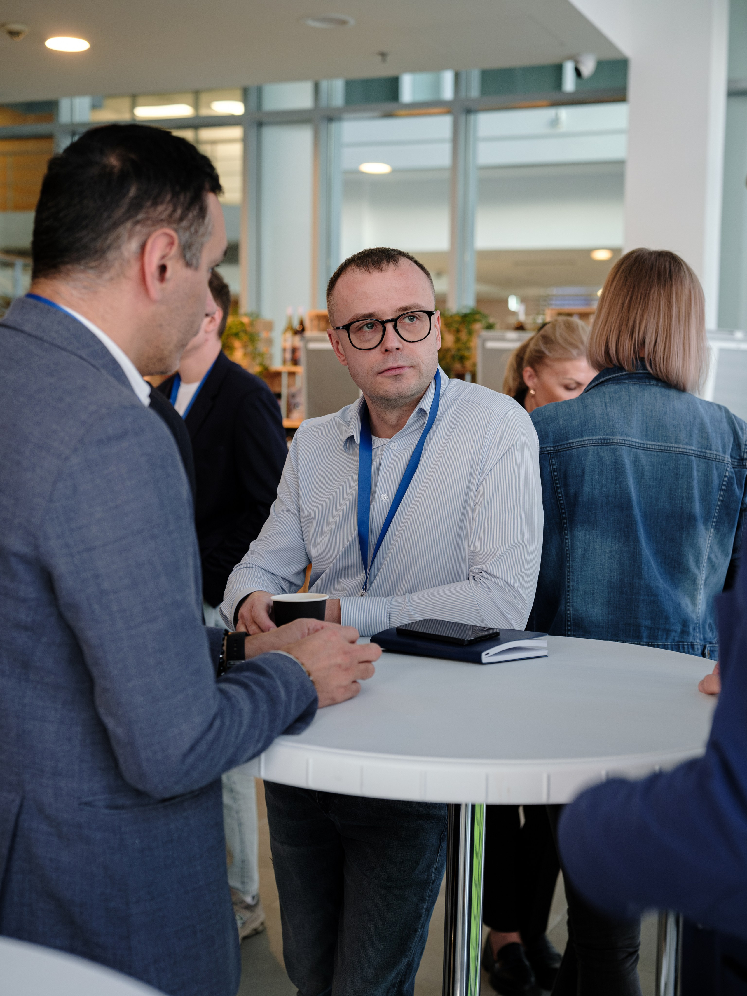 METRO. Репортажный и портретный фотограф в Москве Илья Спиридонов