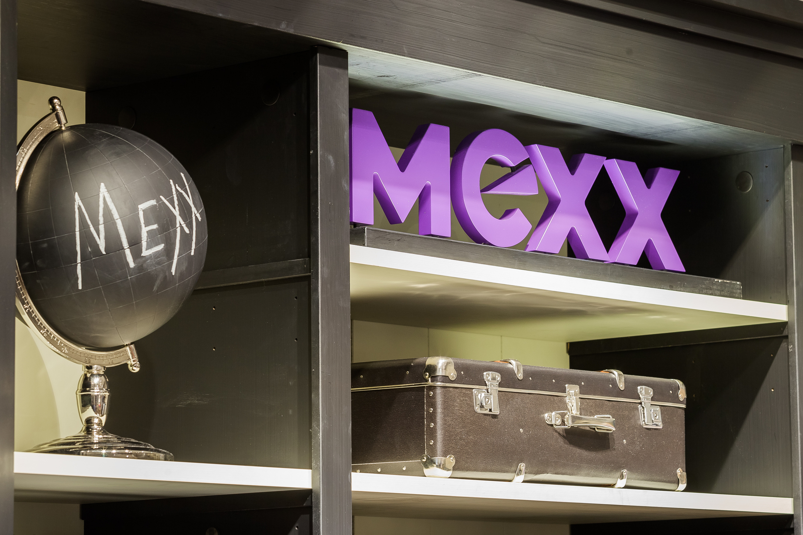 Магазин MEXX. Летопись вашей жизни. Фотограф Игорь Иванов