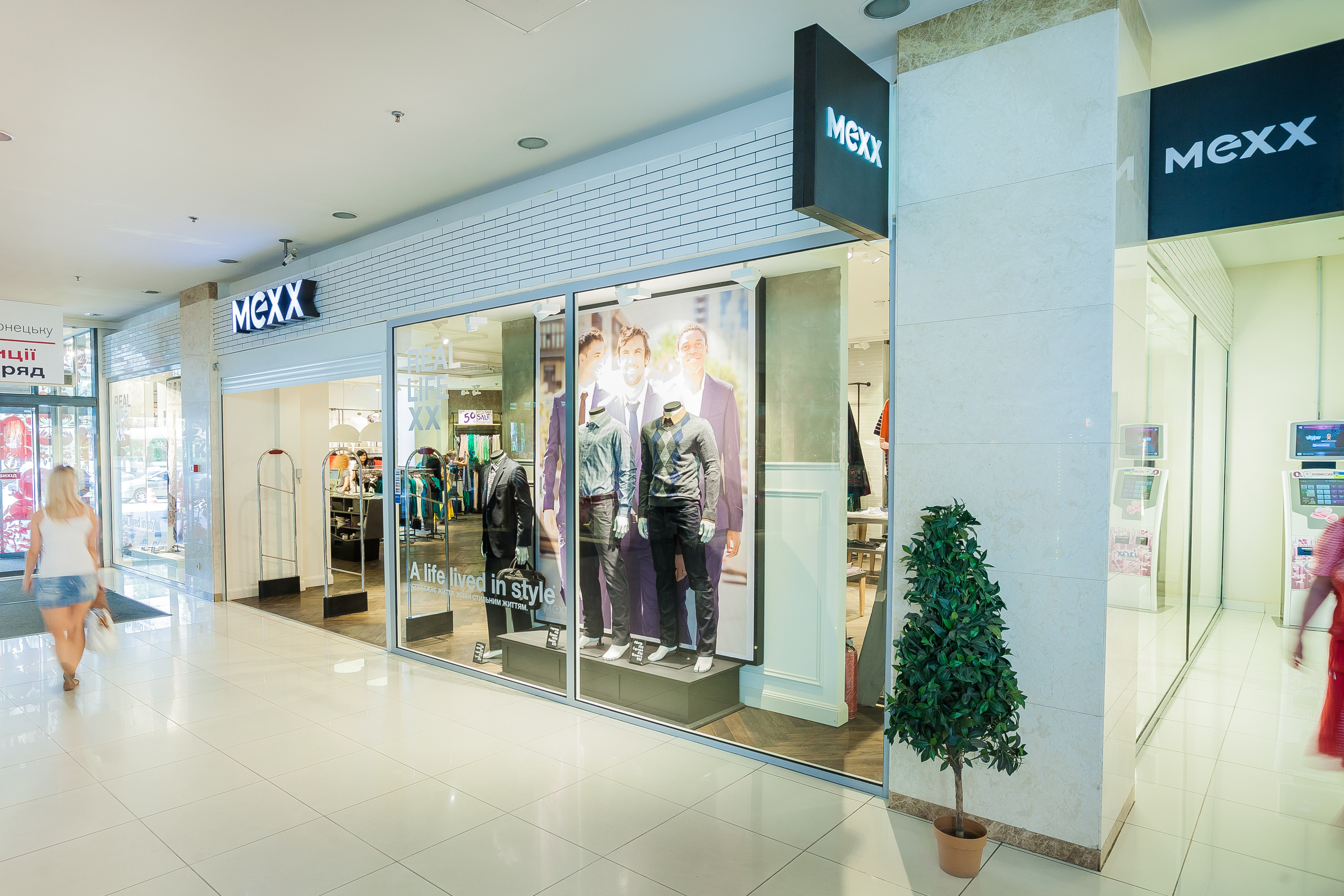 Магазин MEXX. Летопись вашей жизни. Фотограф Игорь Иванов