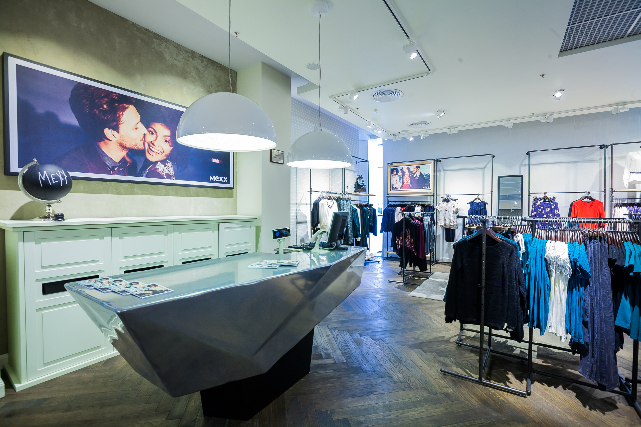 Магазин MEXX. Летопись вашей жизни. Фотограф Игорь Иванов