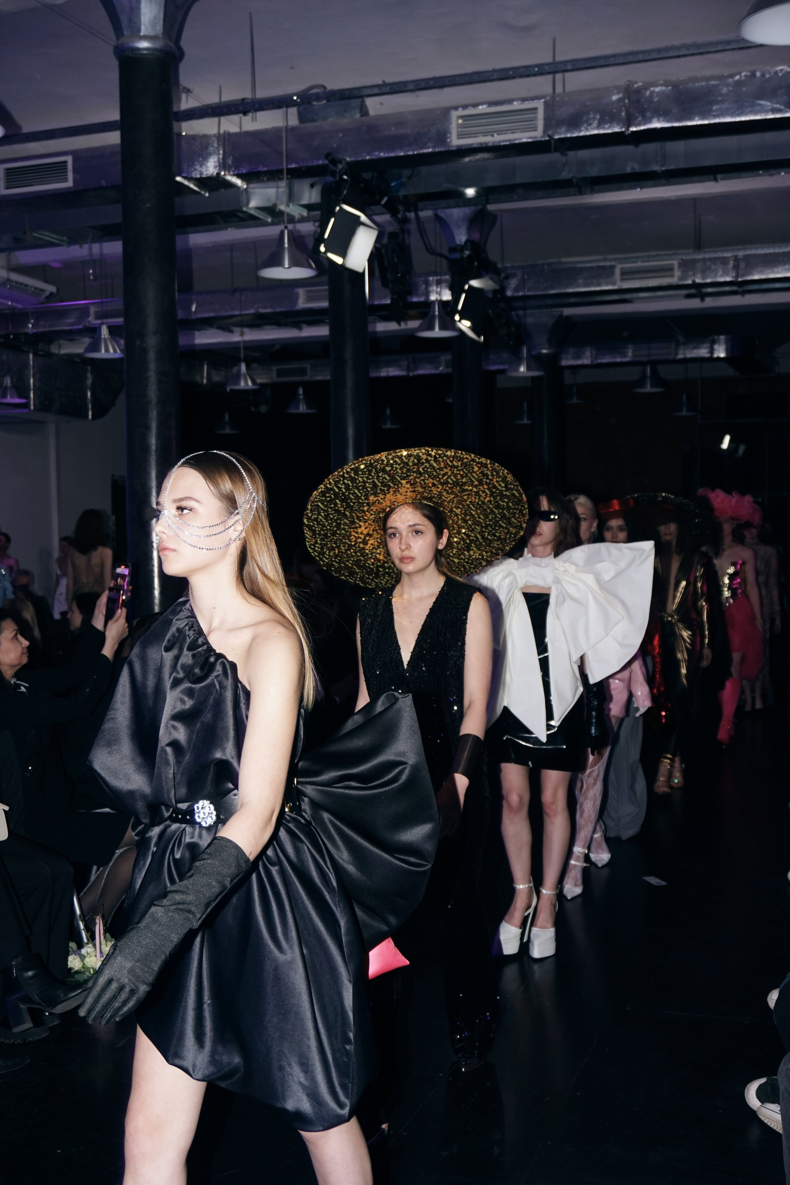 Показ Verdict. Фотограф Москва — Полина Робин