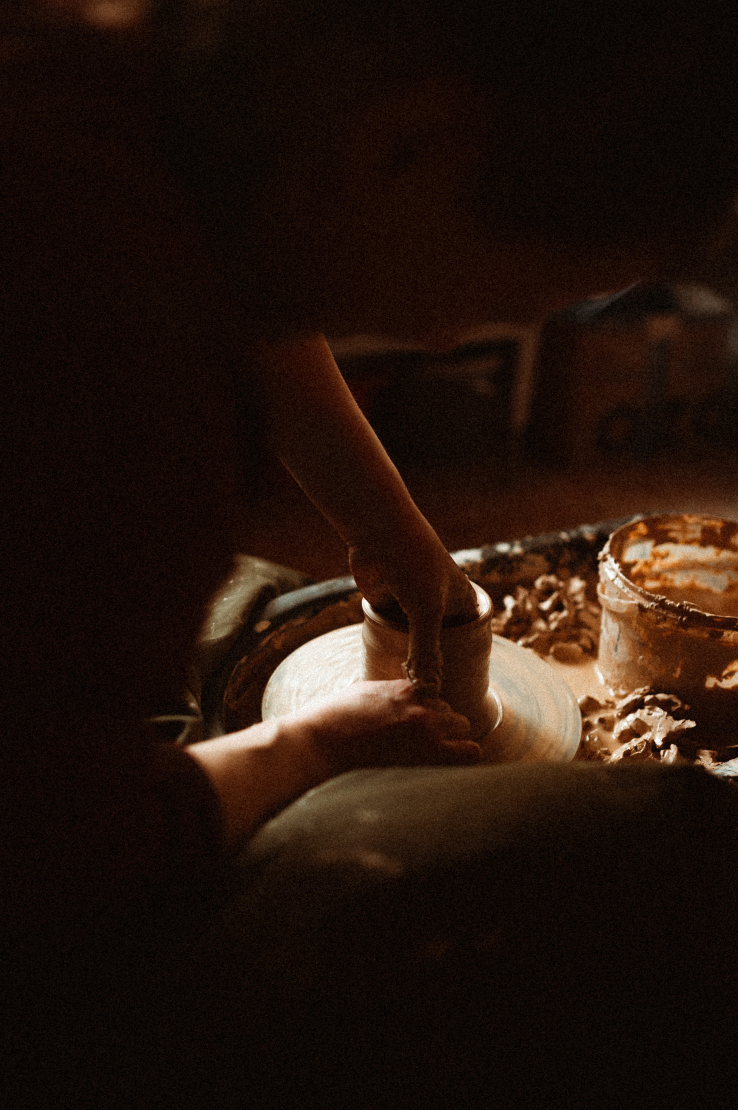 Аня художник-керамист. Фотограф ПИТЕР СПБ Надежда Баранова
