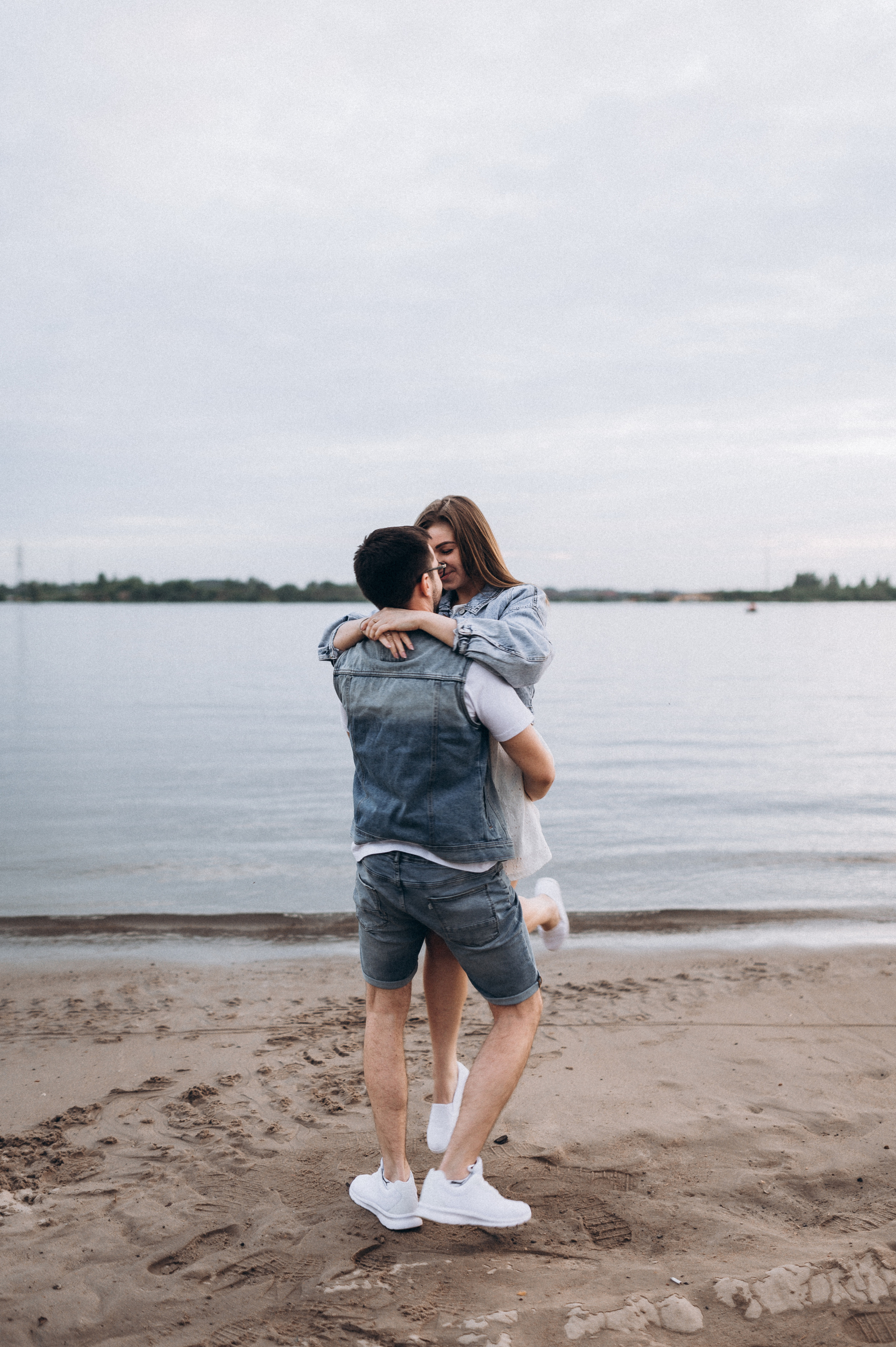 Мария Алексей лав стори на берегу. Фотограф ПИТЕР СПБ Надежда Баранова