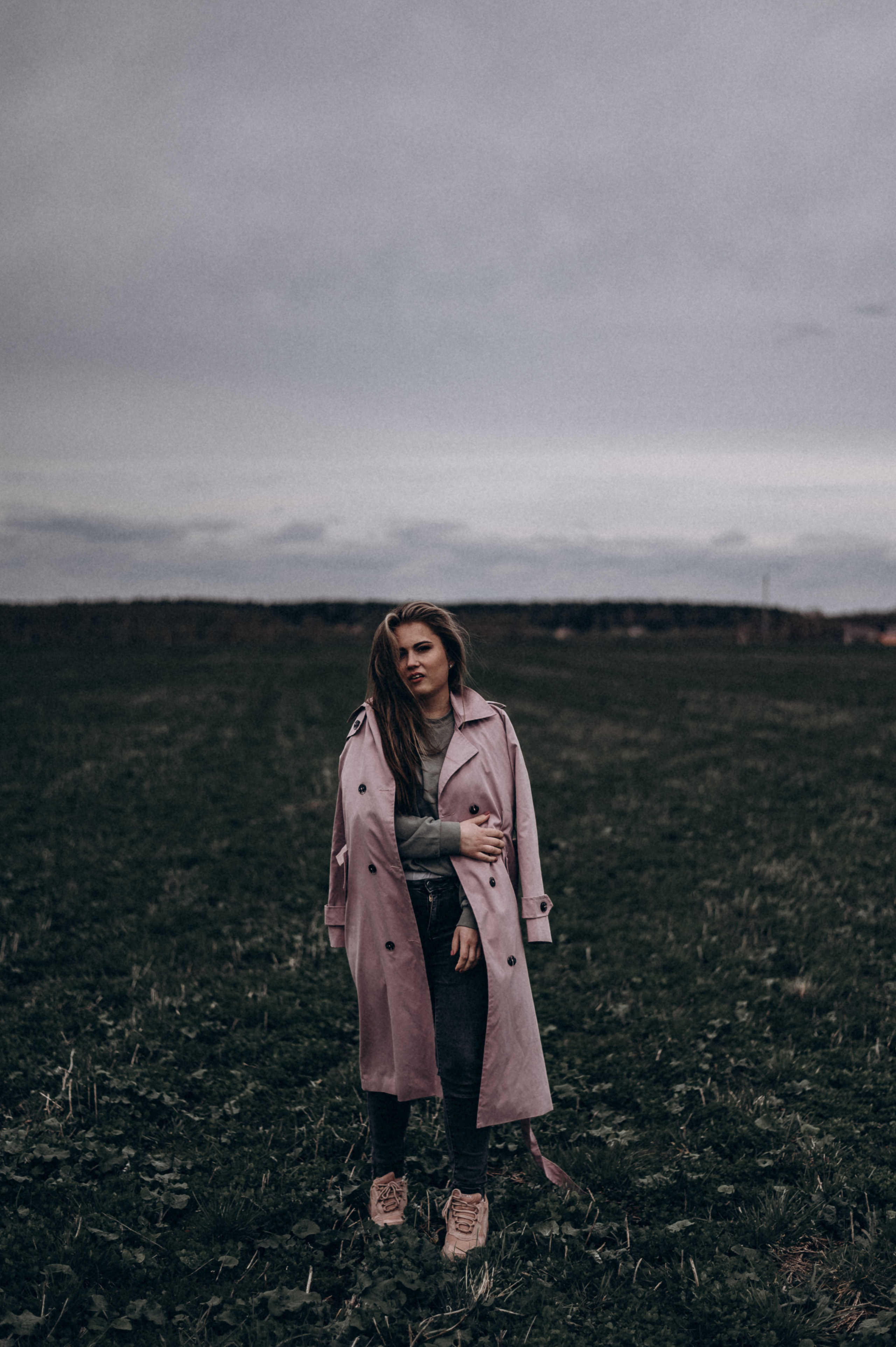 Индивидуальная фотосессия в поле Аня. Фотограф ПИТЕР СПБ Надежда Баранова