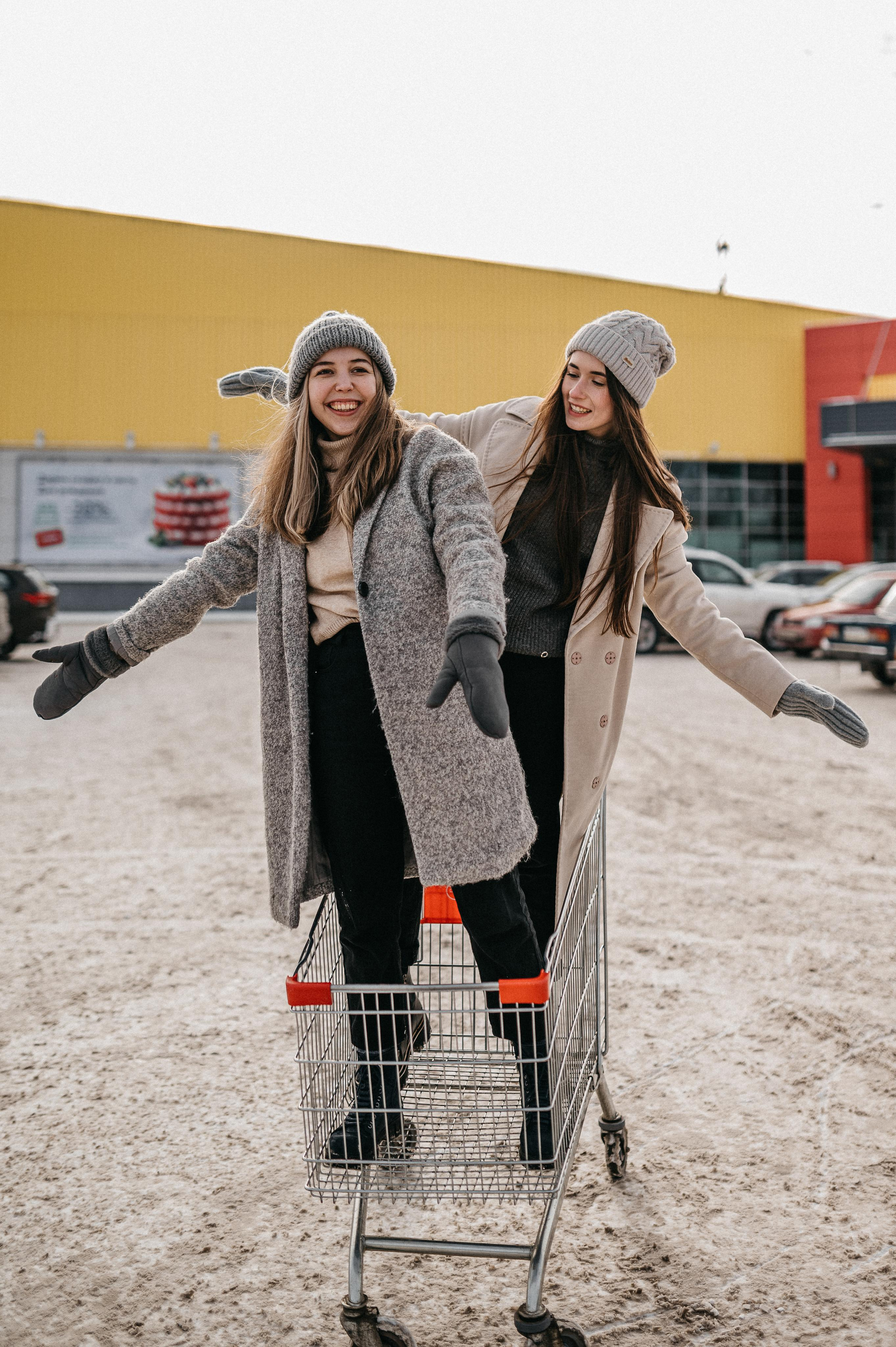 Подружки. Фотограф ПИТЕР СПБ Надежда Баранова